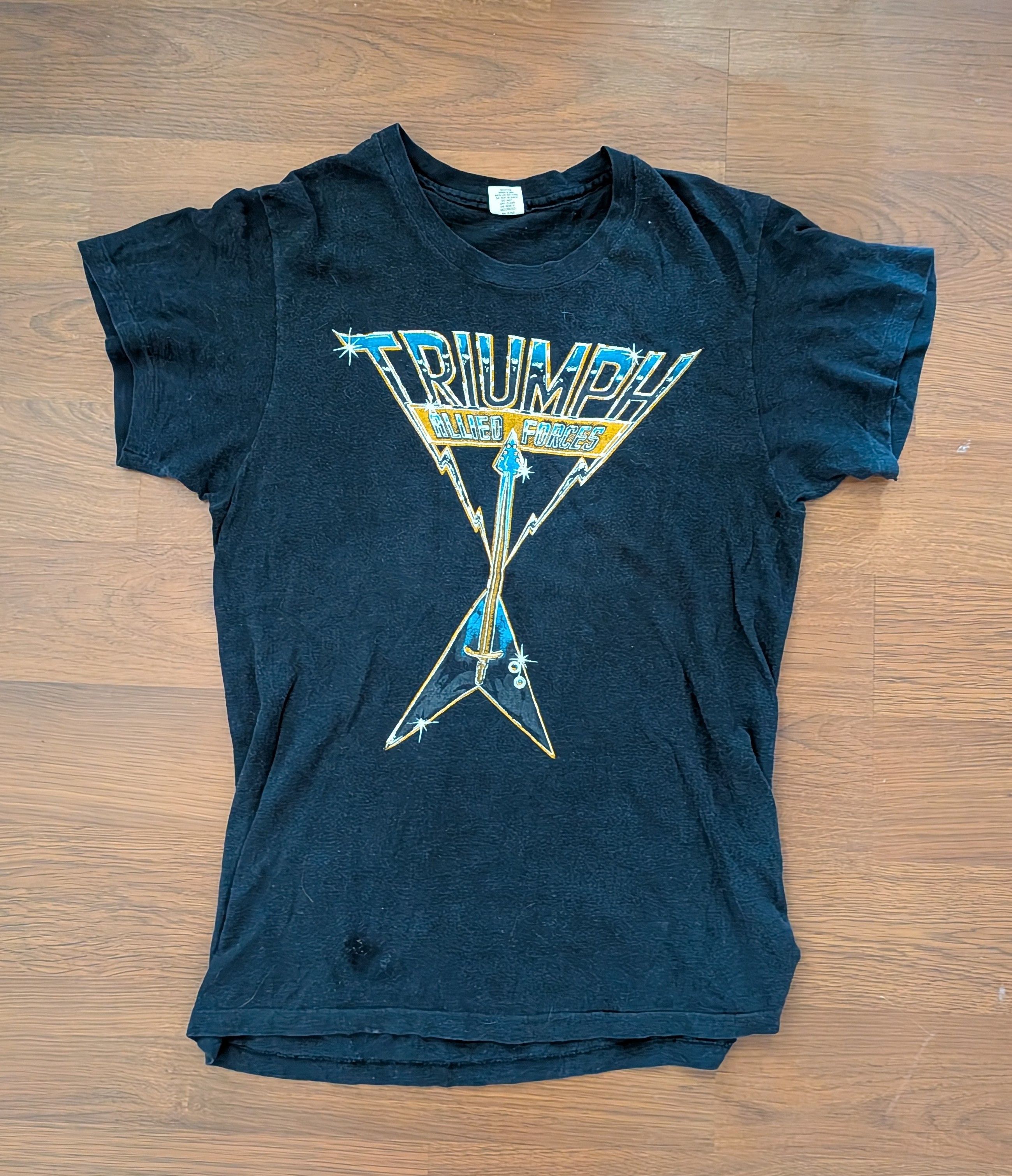 Hanes Vintage Triumph Allied Forces Tour ’81 Tee, Hanes Size US M / EU 48-50 / 2 - 1 Thumbnail