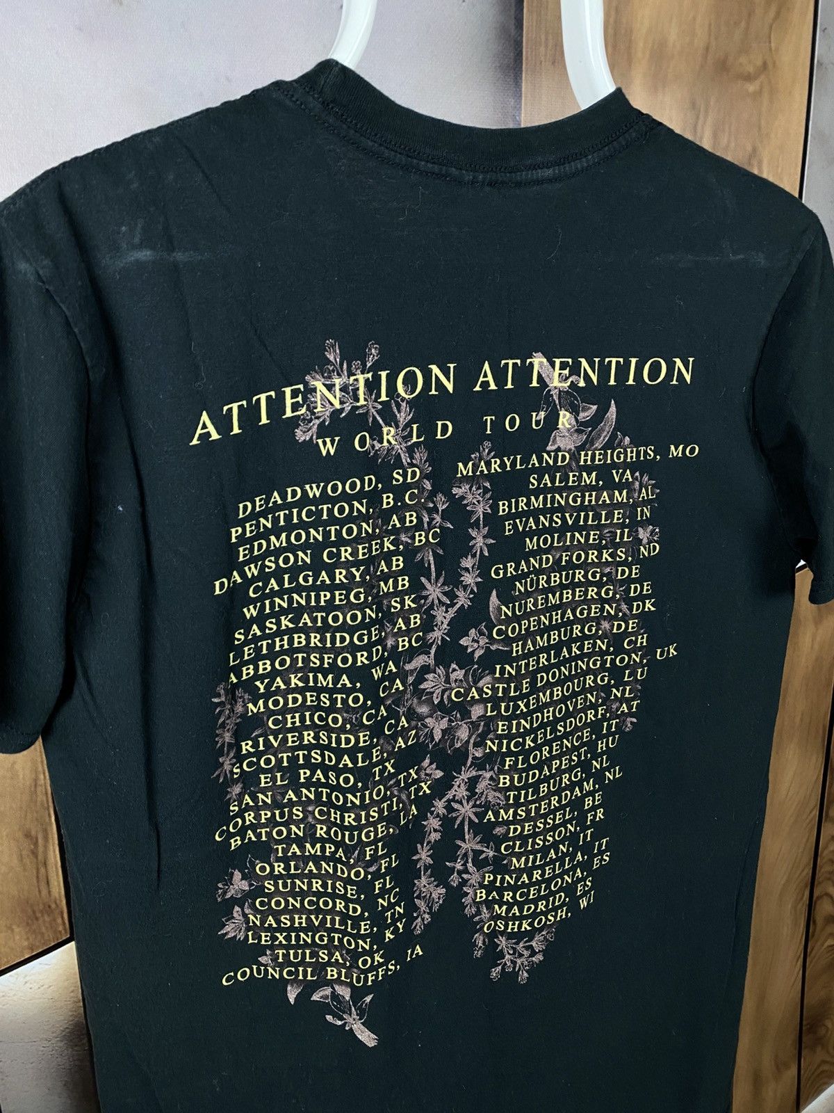Band Tees 🎸Vintage T-Shirt Shinedown Attention Rock Band Tour Tee🎸 Size US M / EU 48-50 / 2 - 4 Thumbnail
