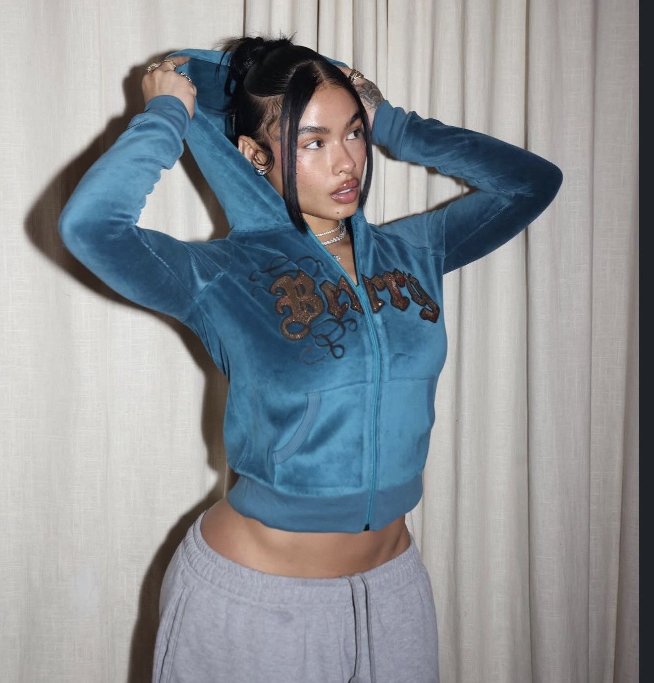 The GV Gallery Gv Gallery Velour Hoodie Size US S / EU 44-46 / 1 - 1 Thumbnail