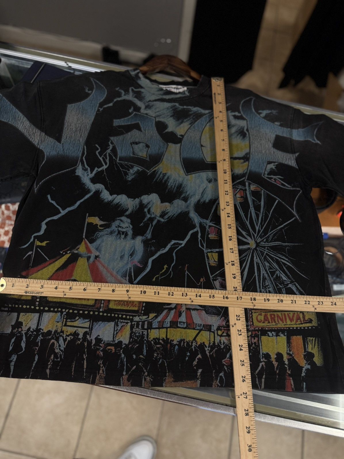 Vale Valley Tee Shirt Carnival Size XL Authentic