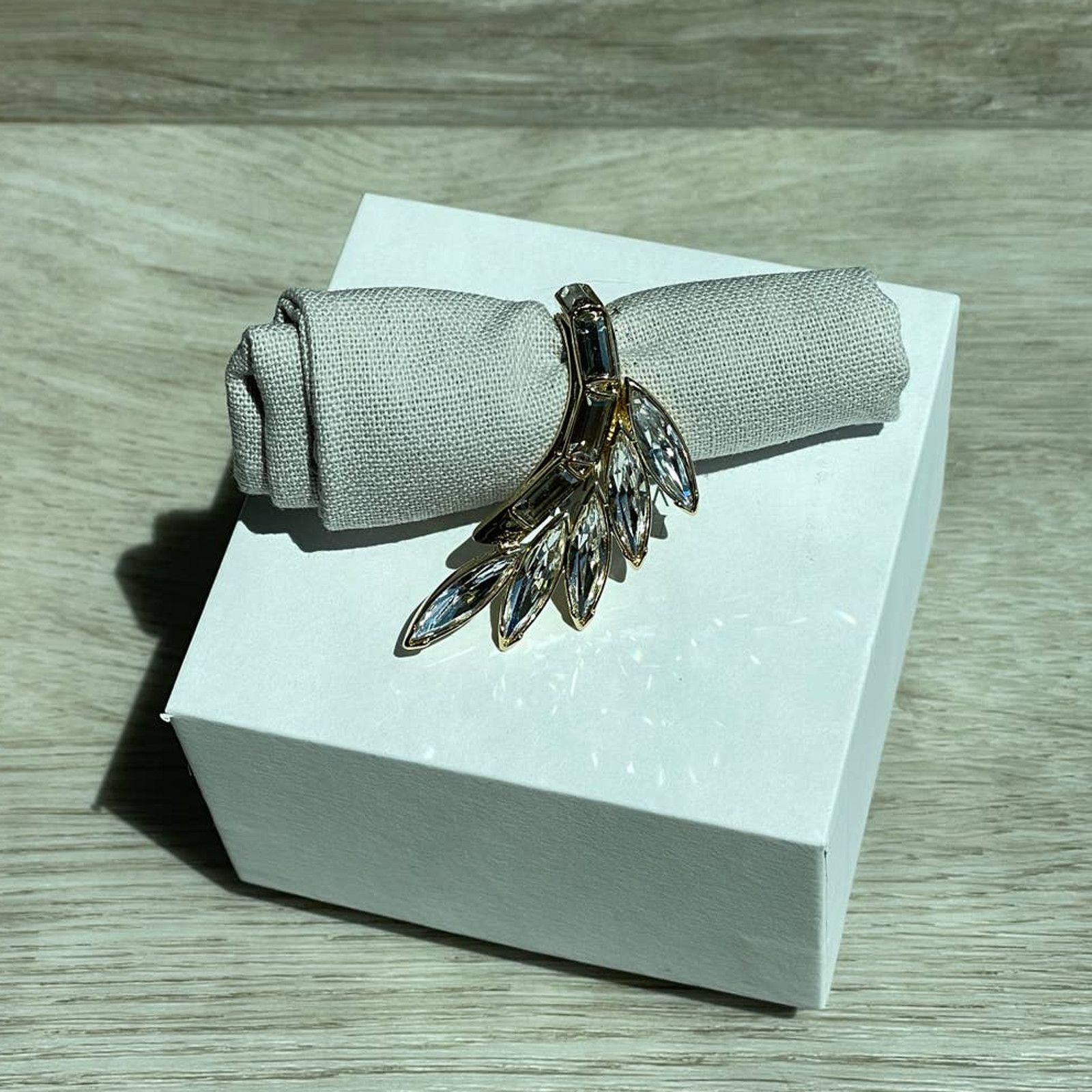 Swarovski Swarovski Atelier Wonder Woman Armour ring size 8 / EUR 58 Size ONE SIZE - 7 Thumbnail