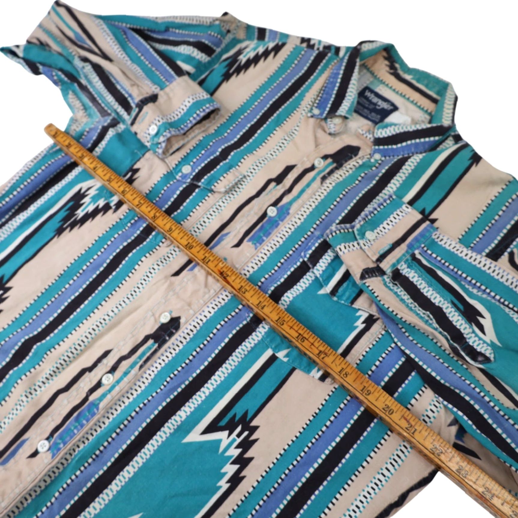 Wrangler VINTAGE Wrangler Mens Large Vertical Aztec Navajo Design Striped Western Shirt Size US L / EU 52-54 / 3 - 6 Thumbnail