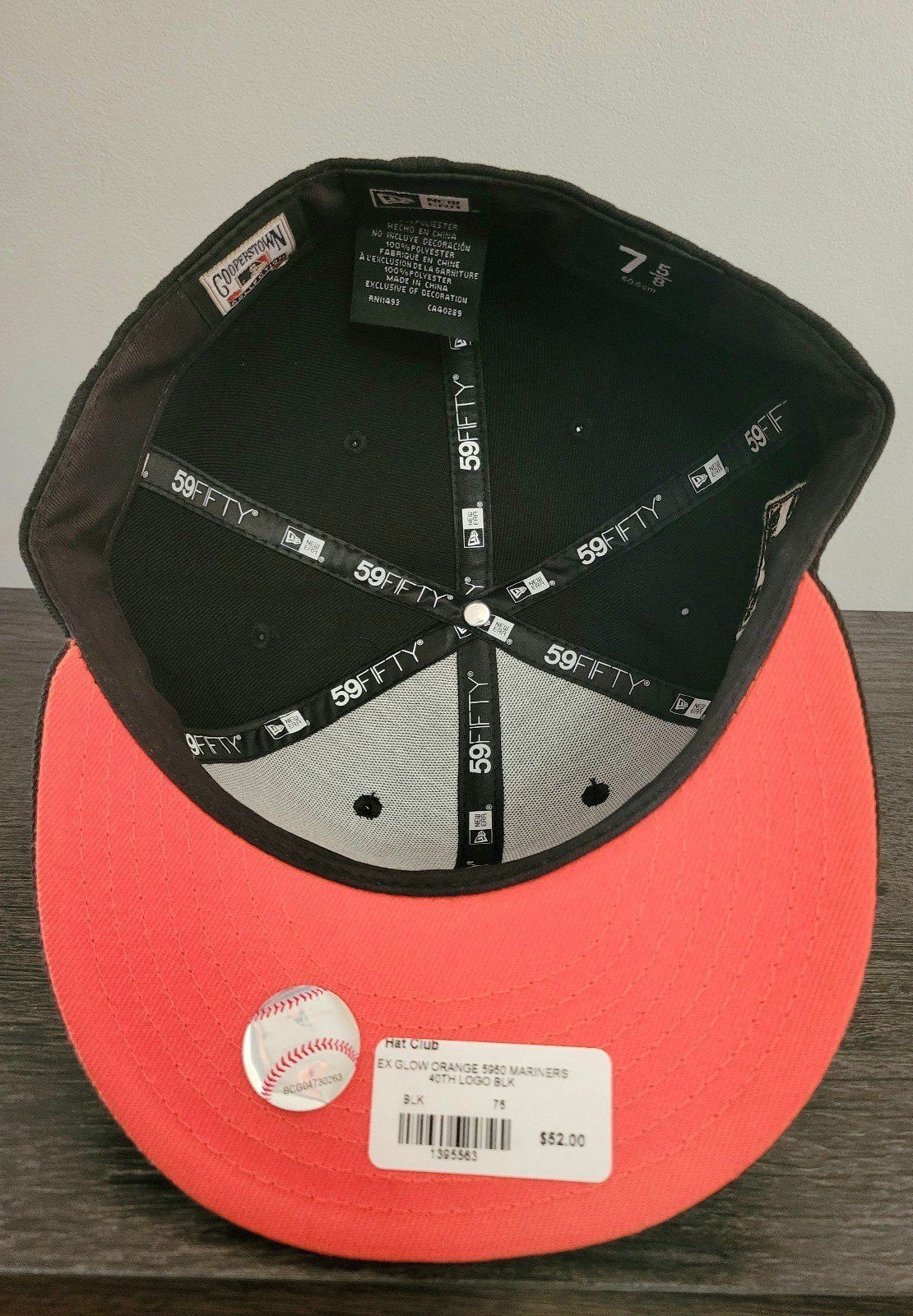 New Era *Firm* 7 5/8 Hat Club Seattle Mariners Fitted Hat GITD Size ONE SIZE - 6 Thumbnail