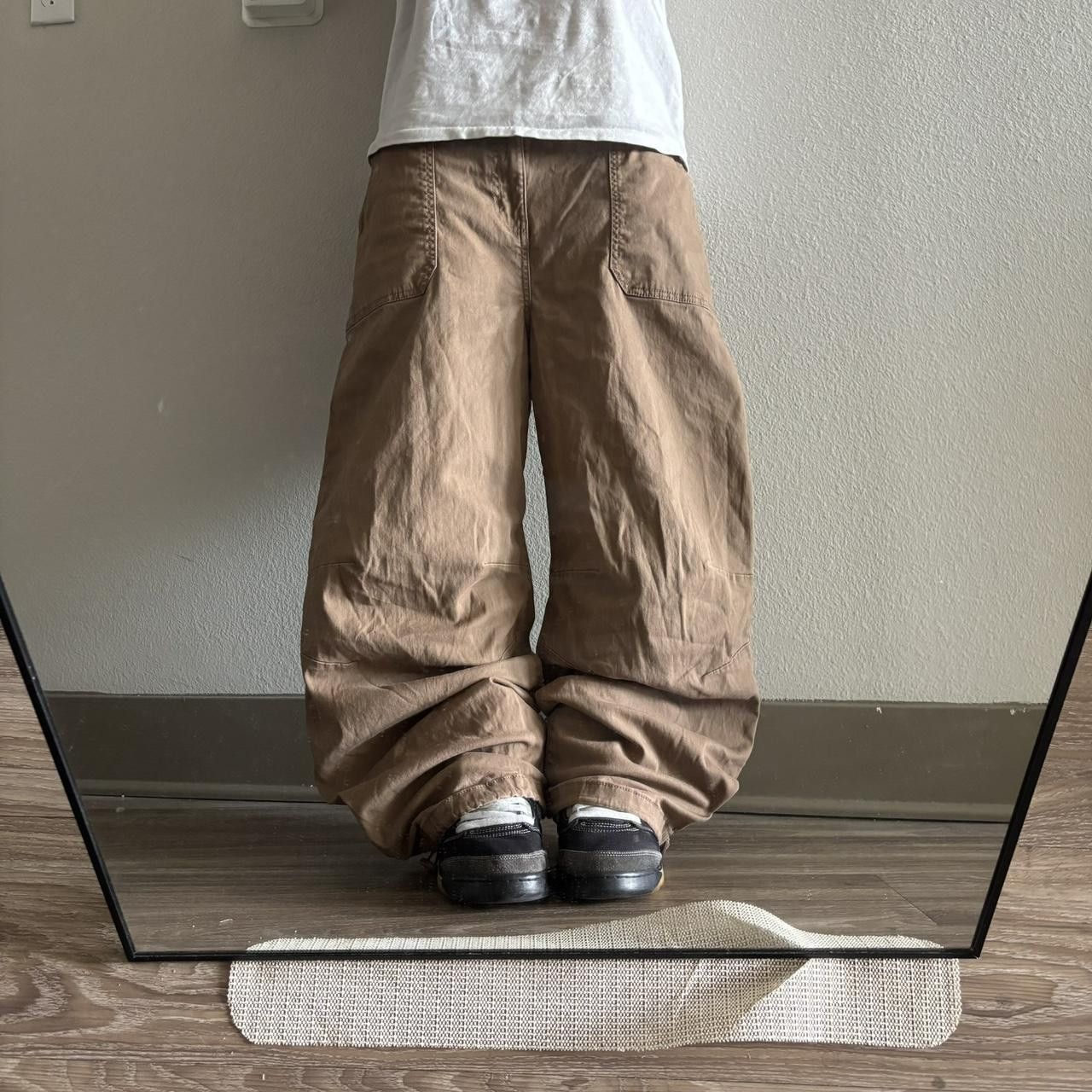 Vintage Crazy Vintage Y2K/2000s Baggy Brown Skater Style Pants! 34x28 Size US 34 / EU 50 - 1 Thumbnail