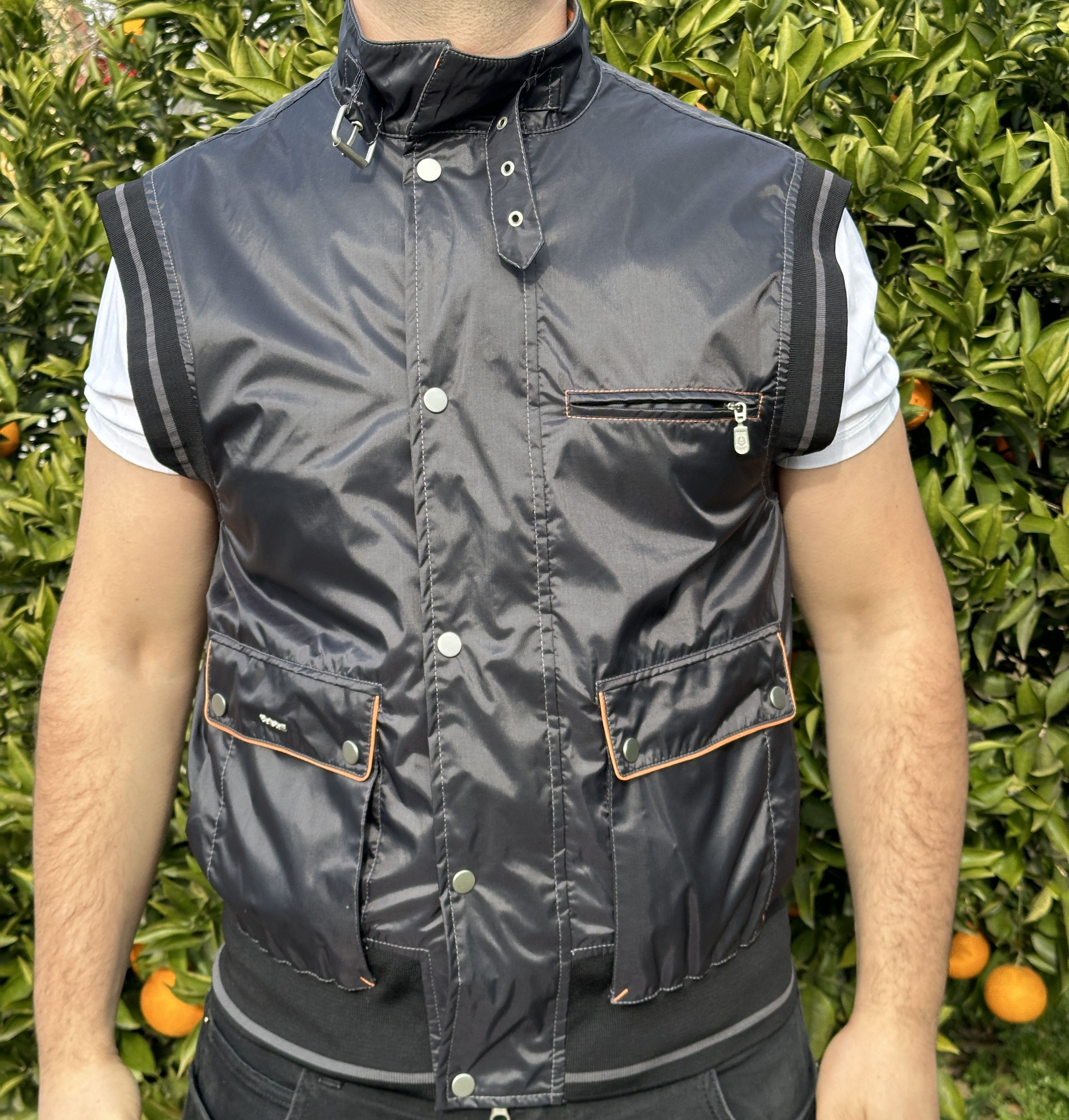 Belstaff 2023 Belstaff Gilet Insulated Slim Fit Metallic Size L Size US L / EU 52-54 / 3 - 5 Thumbnail