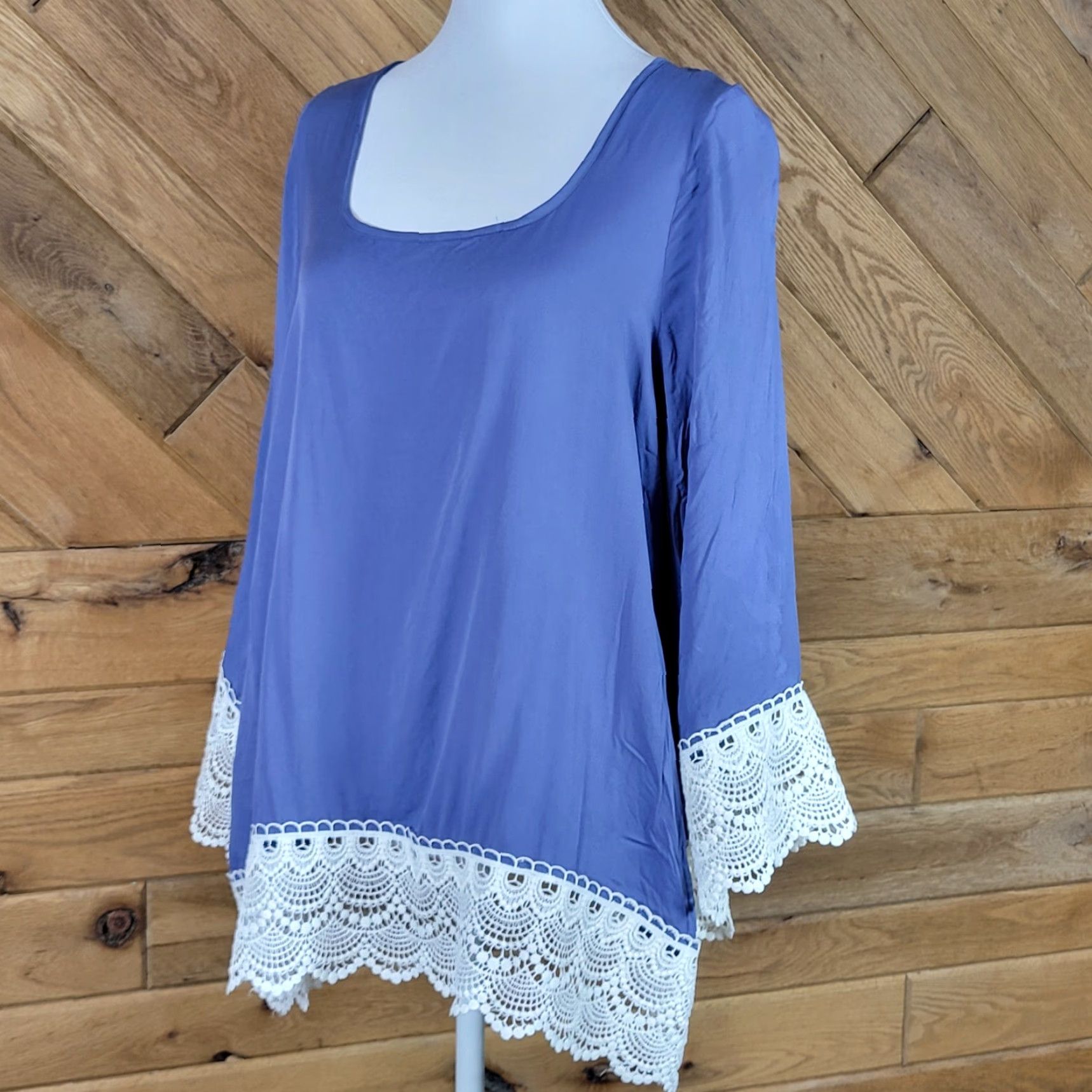 Vintage Easel Blouse Shirt Women XS Blue Long Sleeve Crochet Tunic Square Neck Bodice 20.5" Underarm 28" Length Oversized Casual Regular Size S / US 4 / IT 40 - 6 Thumbnail