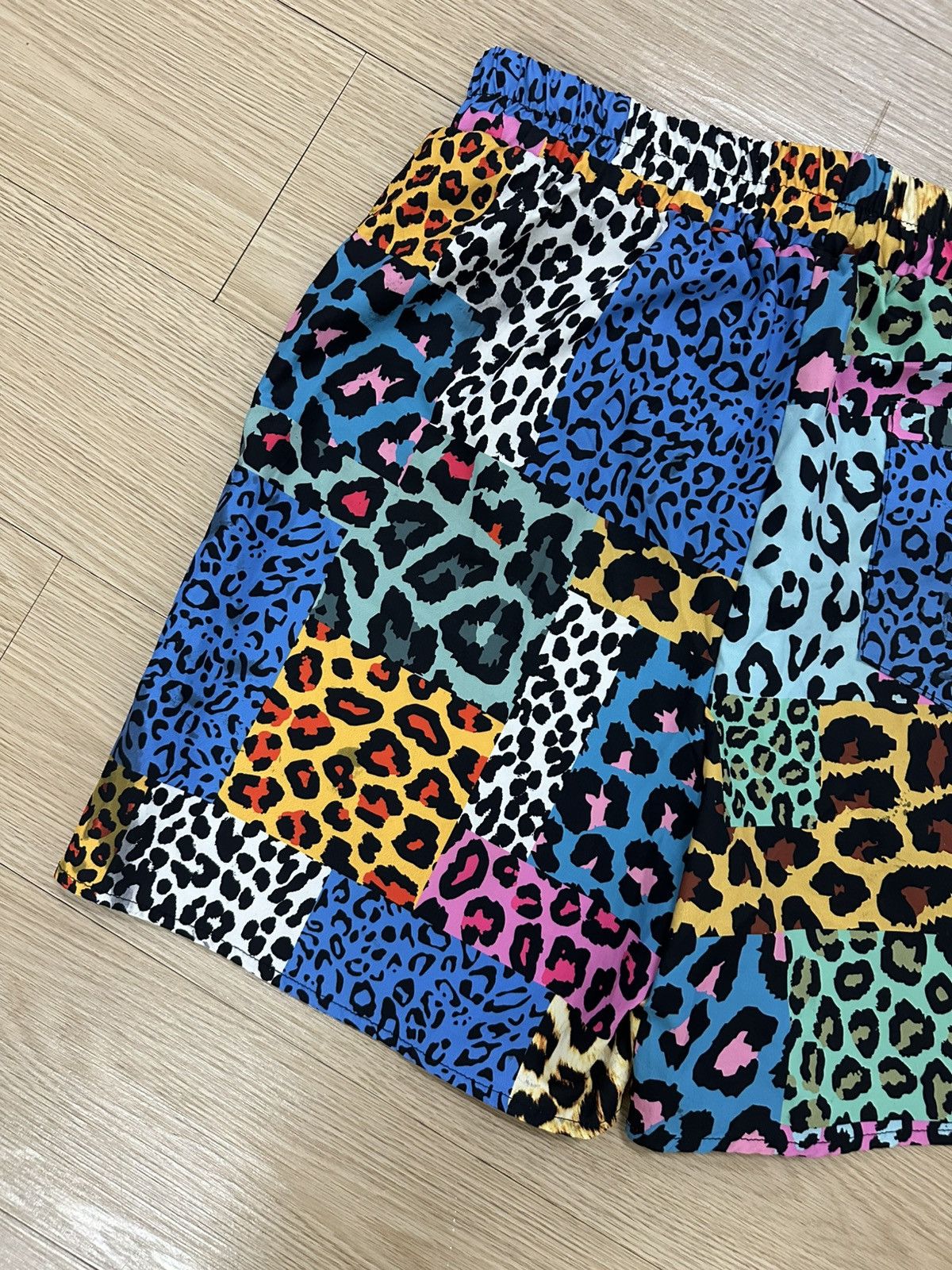 Designer Rare And Beautiful Romwe Wacko Maria Parody Leopard Shorts Size US 28 / EU 44 - 8 Thumbnail