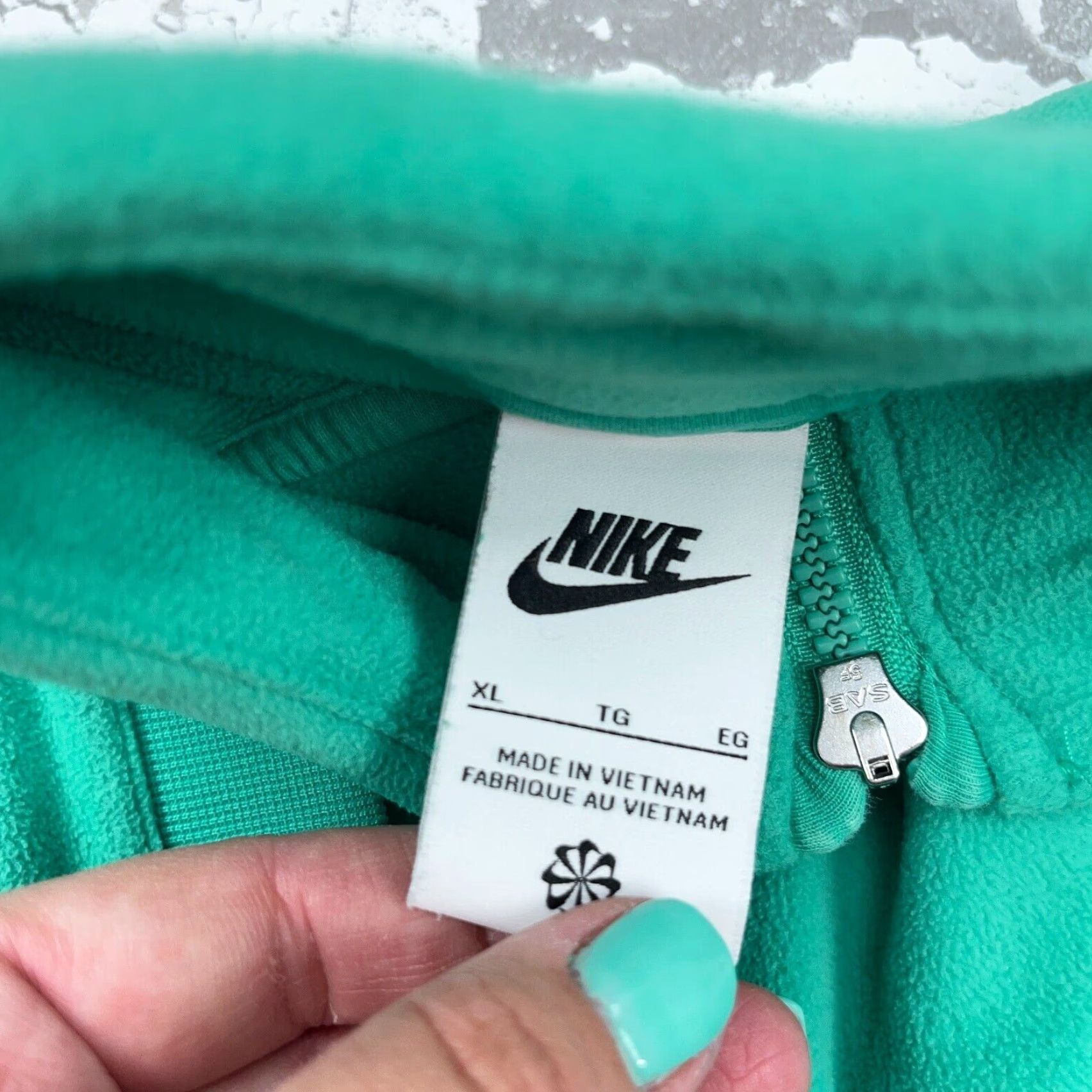Nike Nike Jacket Women XL Green Blue Fleece Track Sweatshirt Warm Up Ladies Short description? Size XL / US 12-14 / IT 48-50 - 3 Thumbnail
