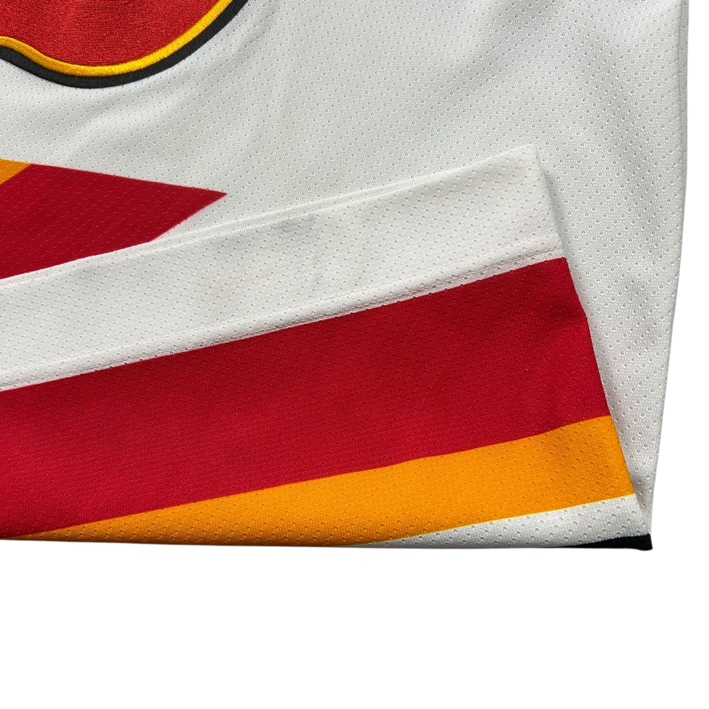 NHL VTG 90s CALGARY FLAMES CCM AIR-KNIT HOCKEY JERSEY SIZE M Size US M / EU 48-50 / 2 - 8 Thumbnail
