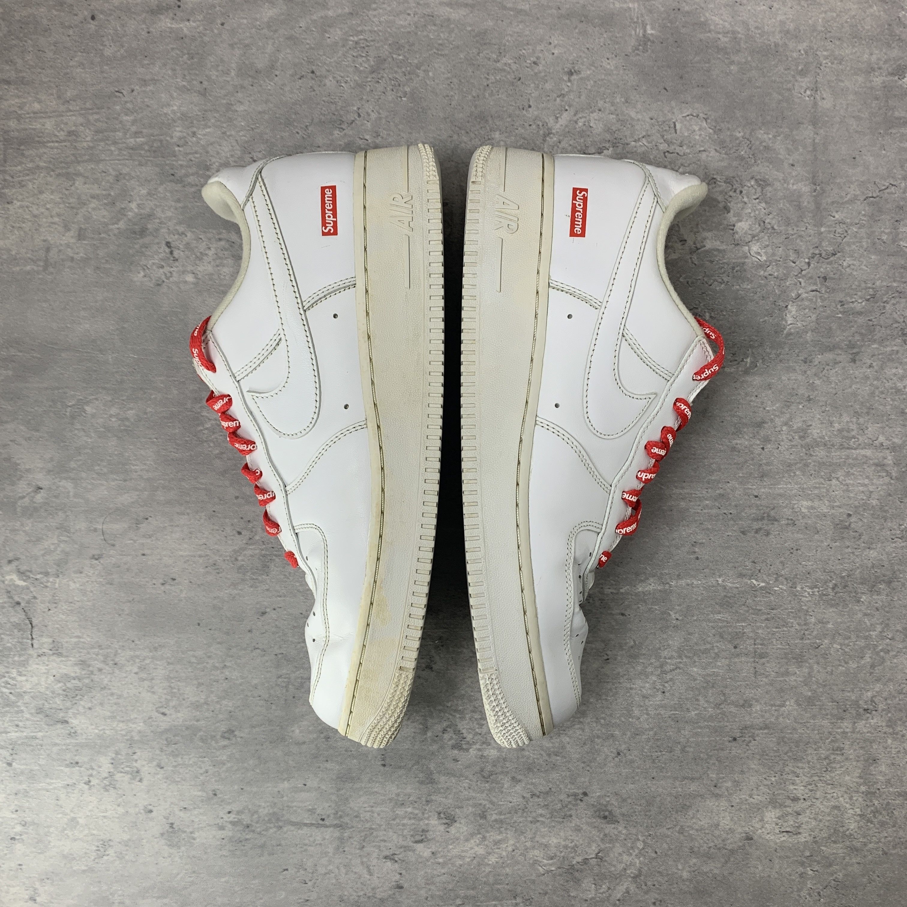 Nike × Supreme Nike x Supreme Air Force 1 Low White CU9225-100 Size US 9 / EU 42 - 3 Thumbnail