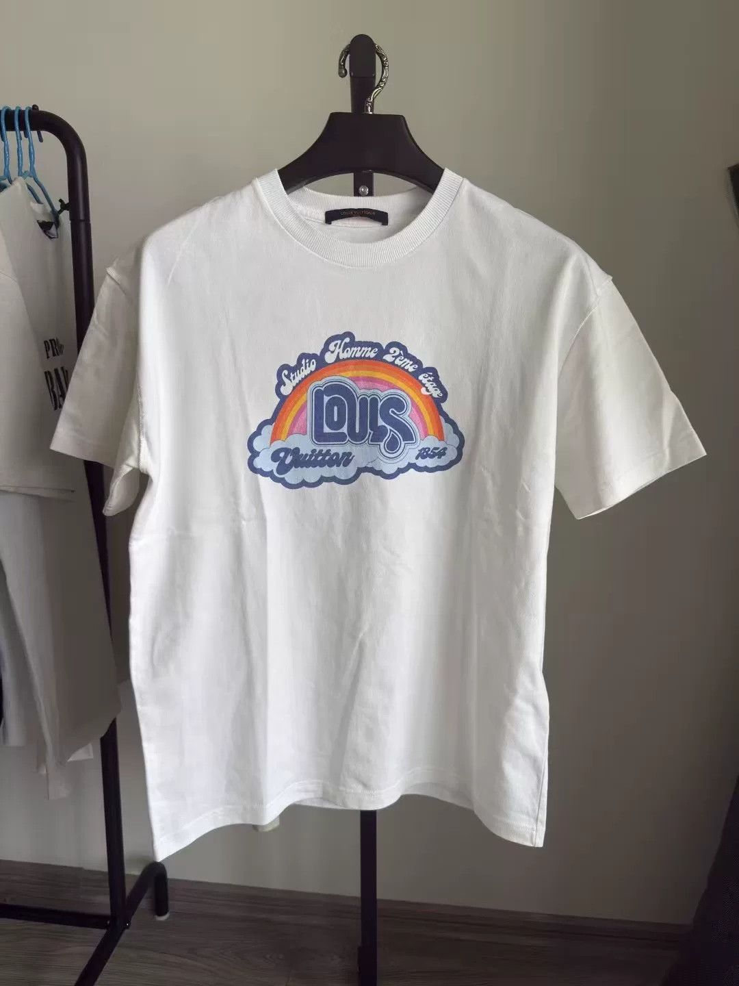 Louis Vuitton LV Rainbow Short-Sleeve T-Shirt Size US M / EU 48-50 / 2 - 1 Thumbnail