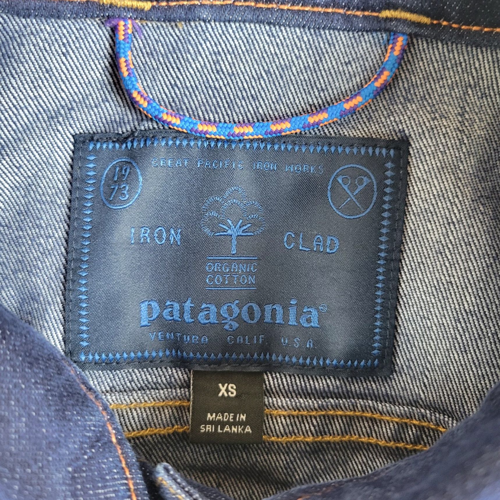 Patagonia Patagonia Denim Jacket Womens XS Blue Iron Clad Dark Wash Organic Cotton Hiking Jacket Womens XS Blue Denim Jacket Outdoor Vintage No Size XS / US 0-2 / IT 36-38 - 4 Thumbnail