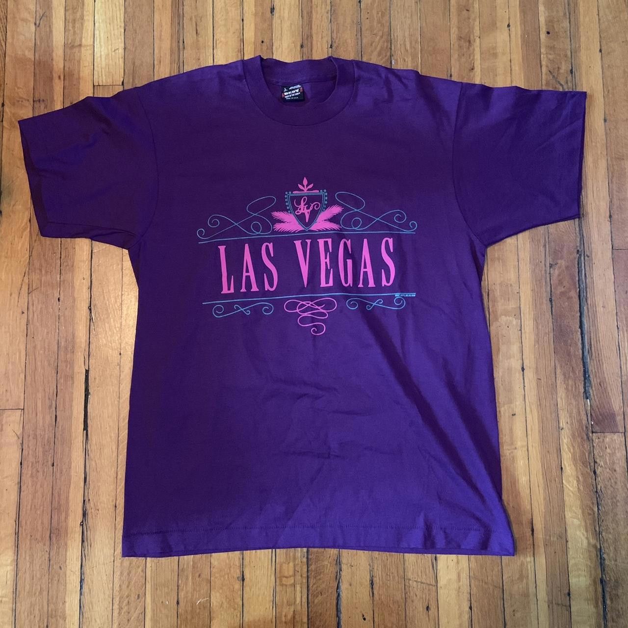 Designer Vintage Las Vegas T Shirt 1992 Large Size US L / EU 52-54 / 3 - 1 Thumbnail