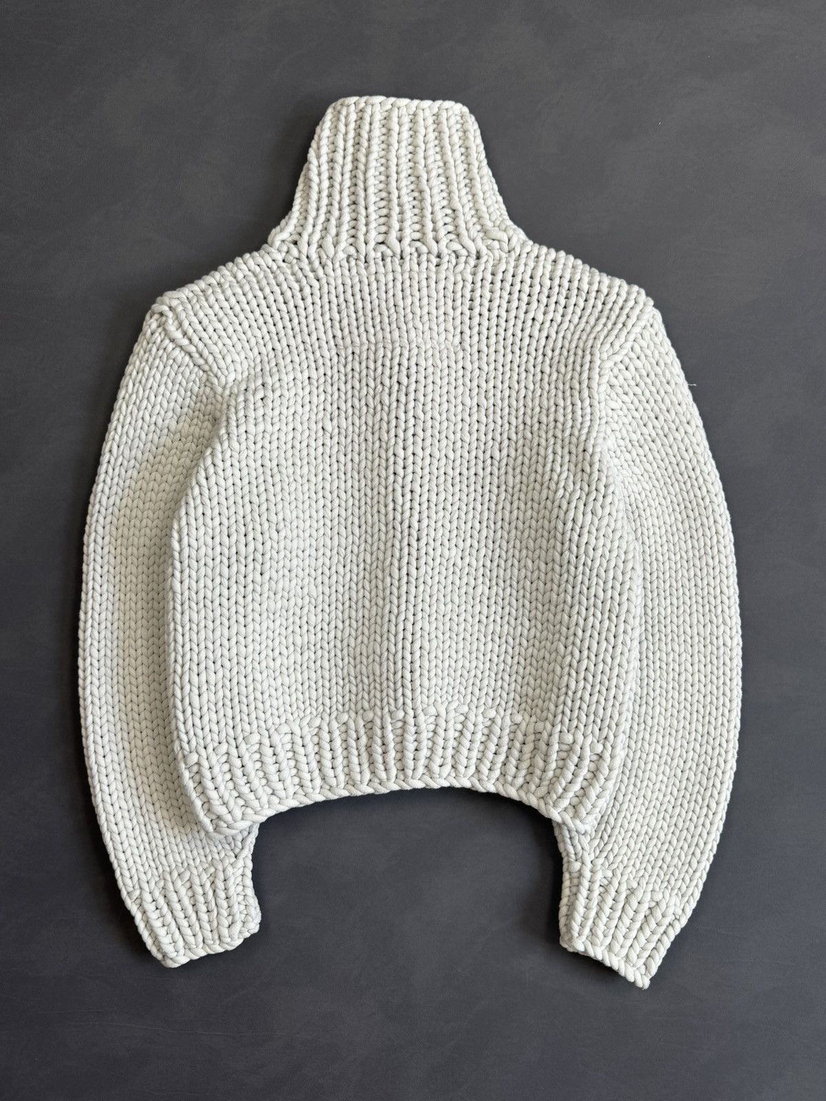 H&M × Maison Margiela Maison Margiela x H&M Doll Knit Cardigan Size XS / US 0-2 / IT 36-38 - 5 Thumbnail