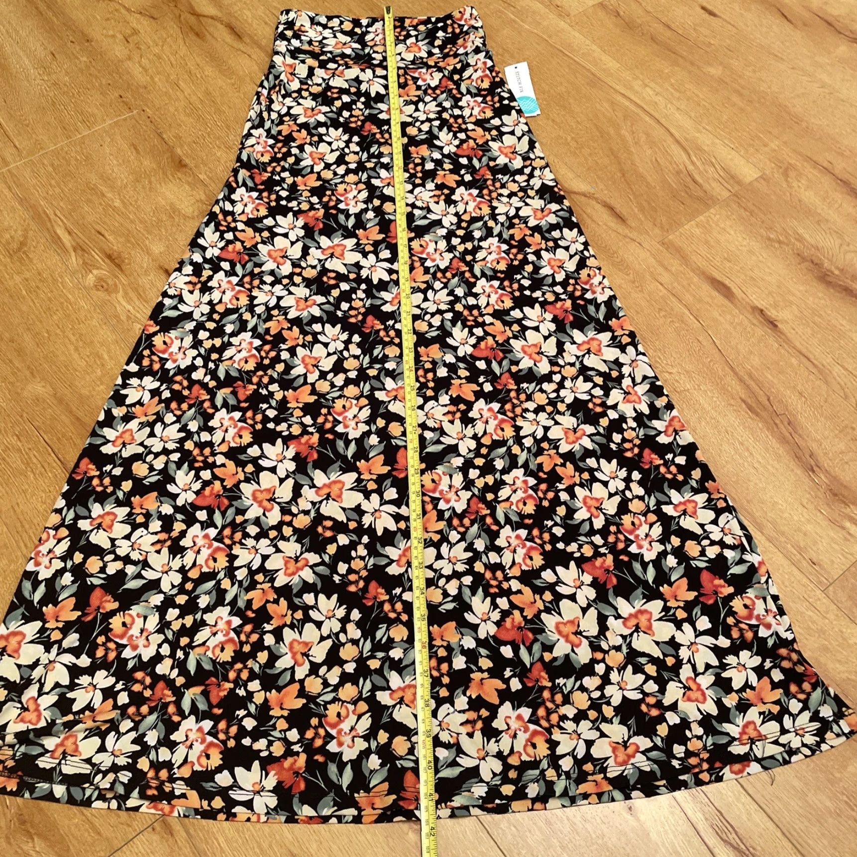 Vintage VINTAGE? None. Sorry, skip. Size 26" / US 2 / IT 38 - 3 Thumbnail