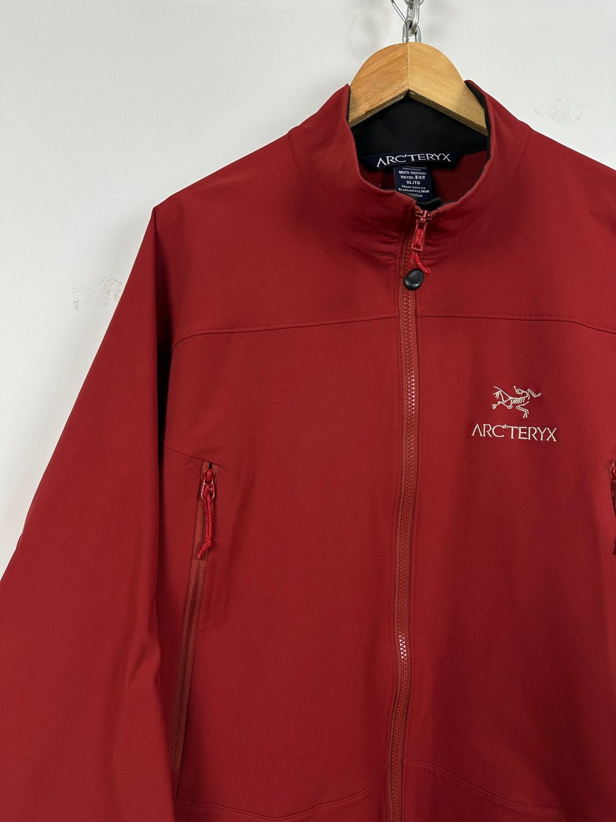 Arc'teryx Vintage Arcteryx Gamma MX Red Softshell Jacket Size US XL / EU 56 / 4 - 6 Thumbnail