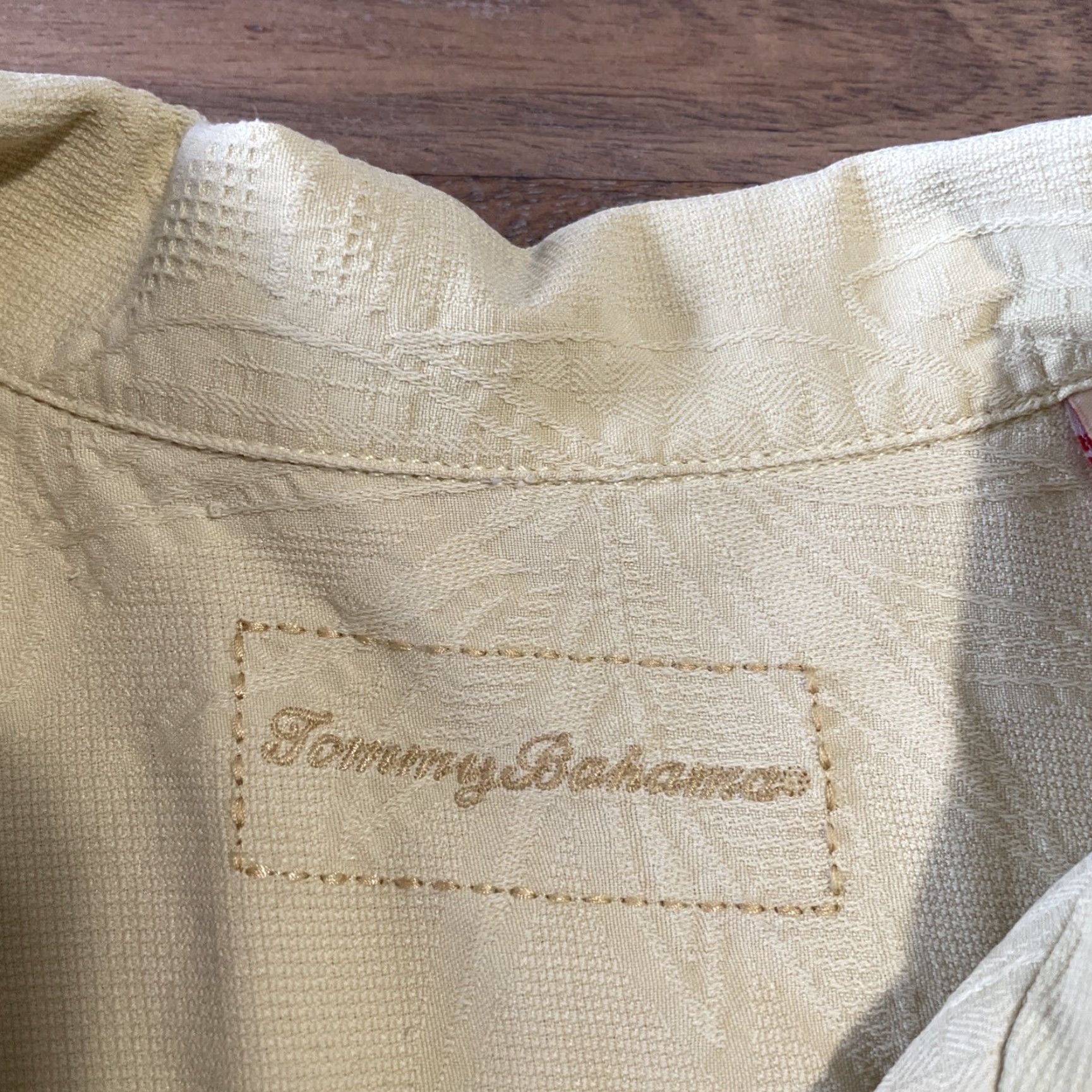 Tommy Bahama Tommy Bahama Shirt Mens M Yellow 100% Silk Short Sleeve Camp Button-Up Collared Beach Tropical 90s? Size US M / EU 48-50 / 2 - 3 Thumbnail