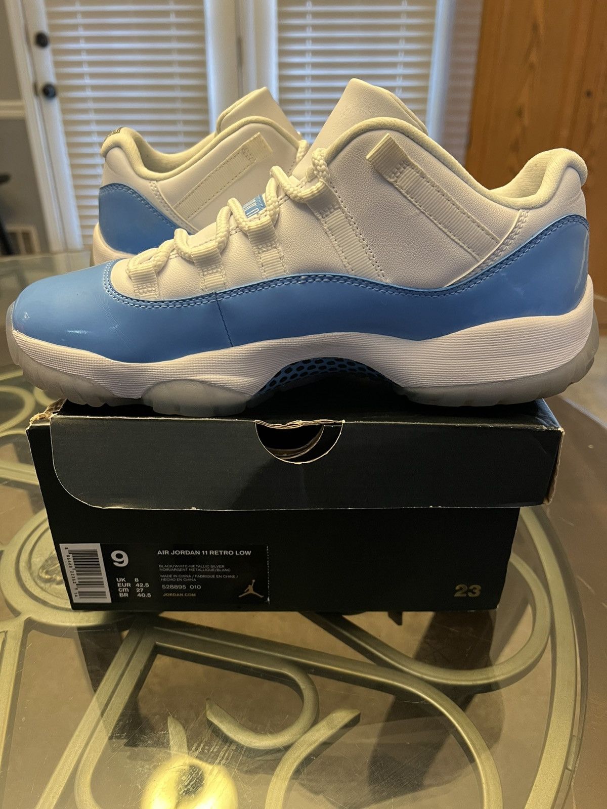 Jordan Brand Jordan 11 Retro Low “UNC” 2017 Size US 9 / EU 42 - 8 Thumbnail