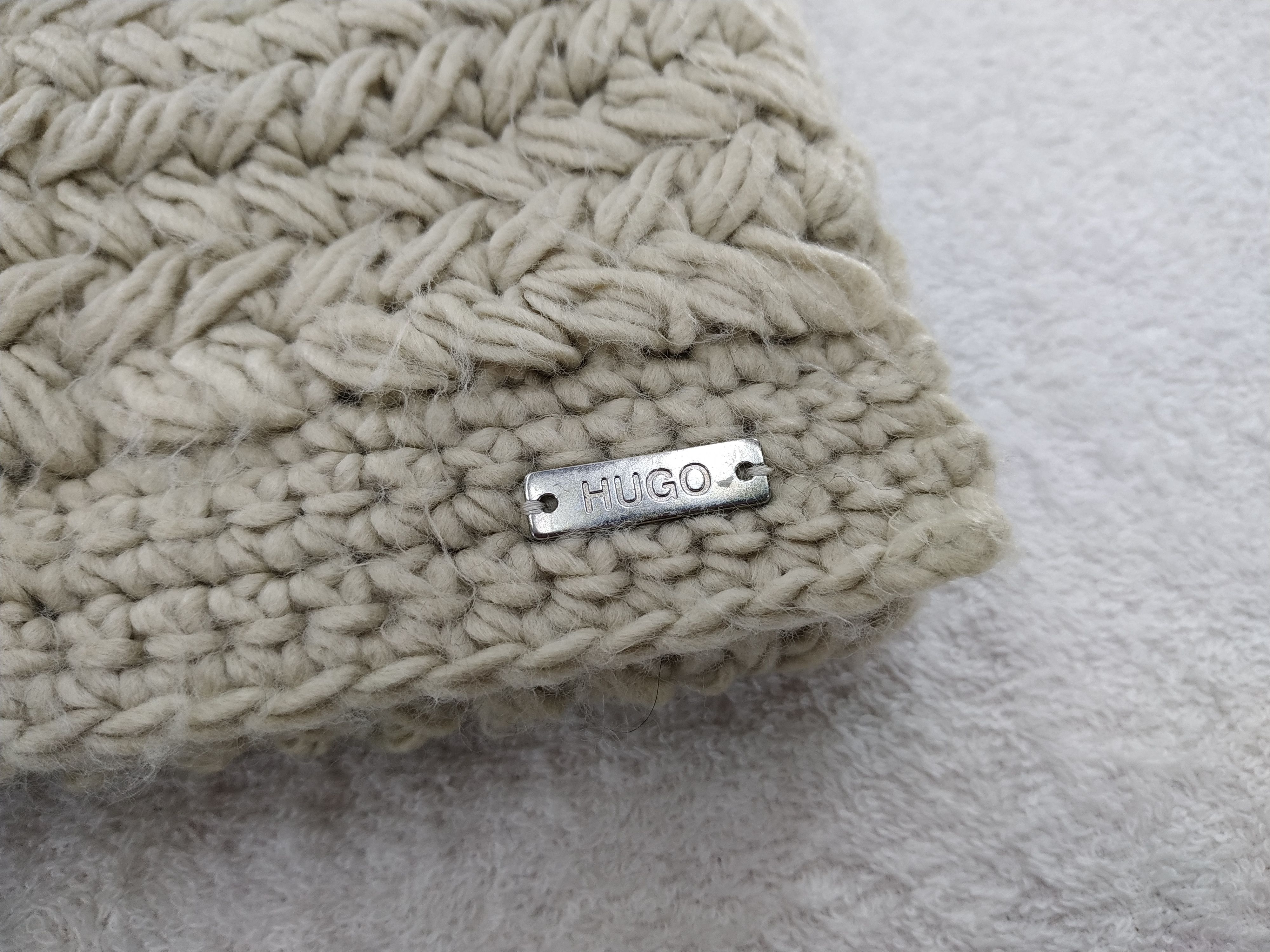 Hugo Boss Vintage Hugo Boss Wool Scarf/Muffler/Neckwear MF019 Size ONE SIZE - 4 Thumbnail