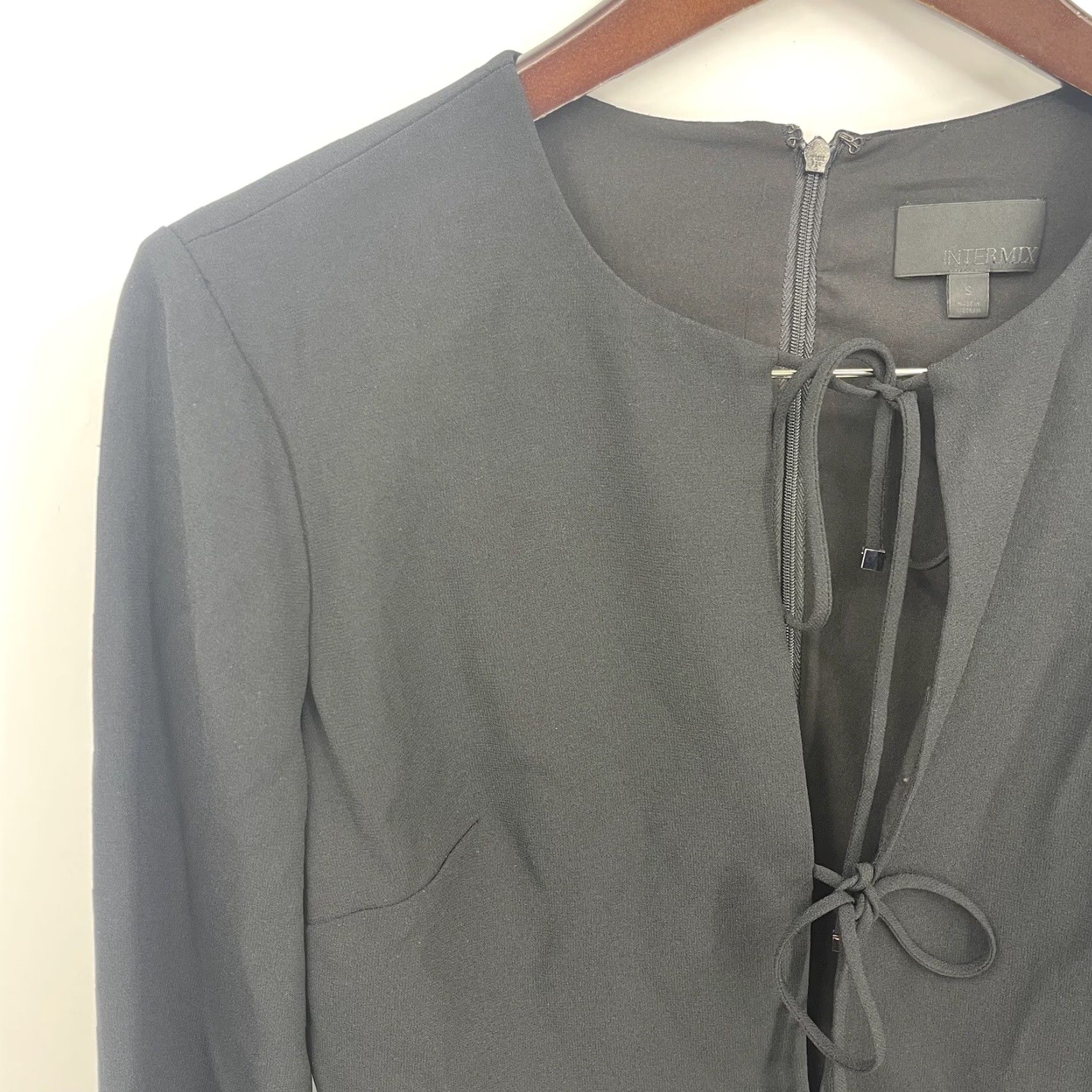 Bell INTERMIX Blouse Women Small Black Plunge Neck Tie Bell Sleeve V-Neck Tie Front Bell Flare Sleeves Size S / US 4 / IT 40 - 3 Thumbnail