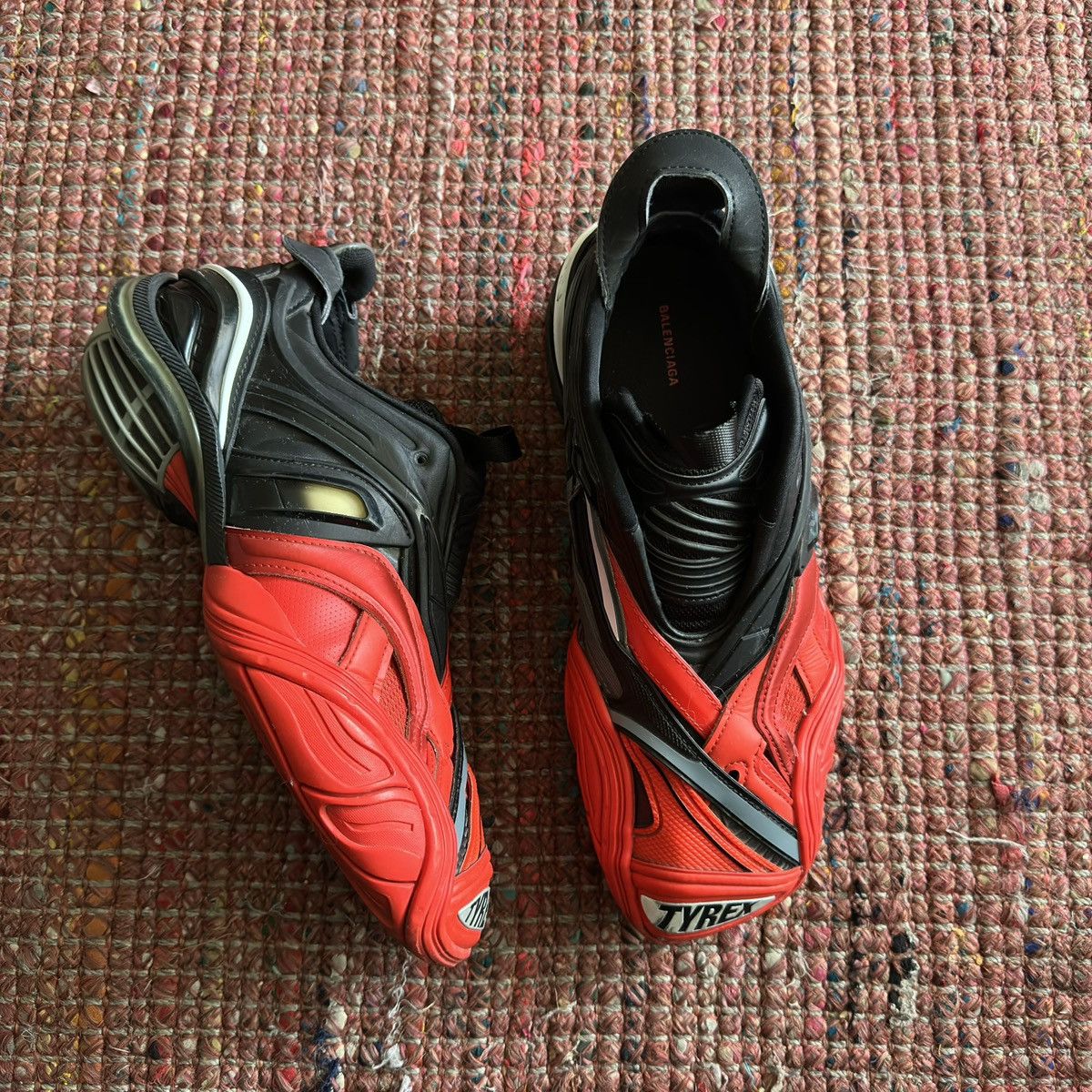 靴 BALENCIAGA tyrex BALENCIAGA】新作スニーカー「TYREX」が国内3月7日に発売予定