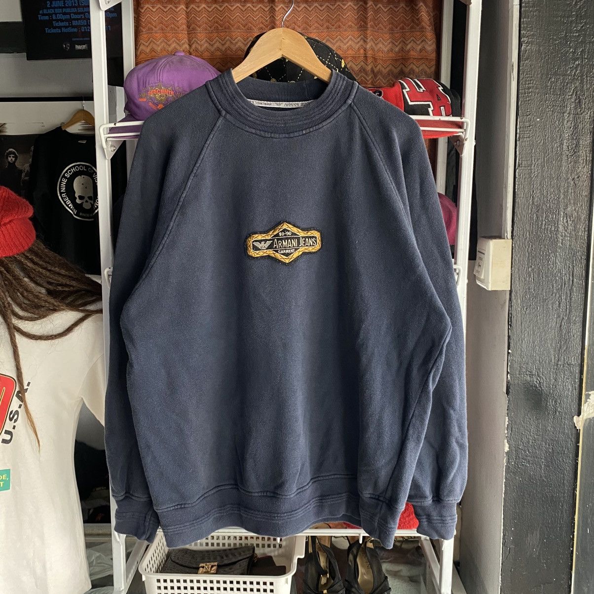 Giorgio Armani Giorgio Armani jeans vintage patches centre logo sweatshirt Size US M / EU 48-50 / 2 - 1 Thumbnail