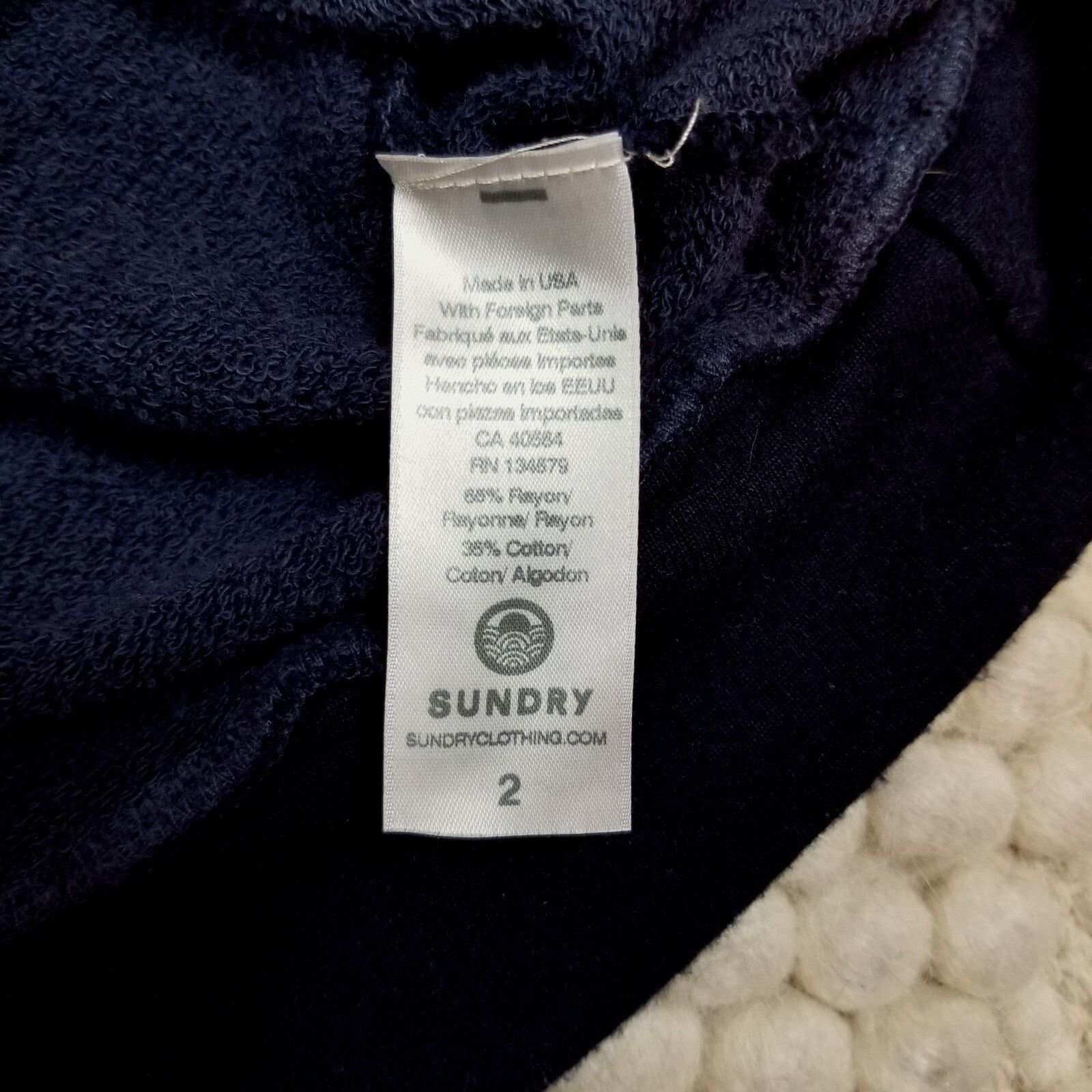 Sundry Sundry Heart Print Navy Blue Raglan Sweatshirt Sz 2 Size M / US 6-8 / IT 42-44 - 9 Thumbnail