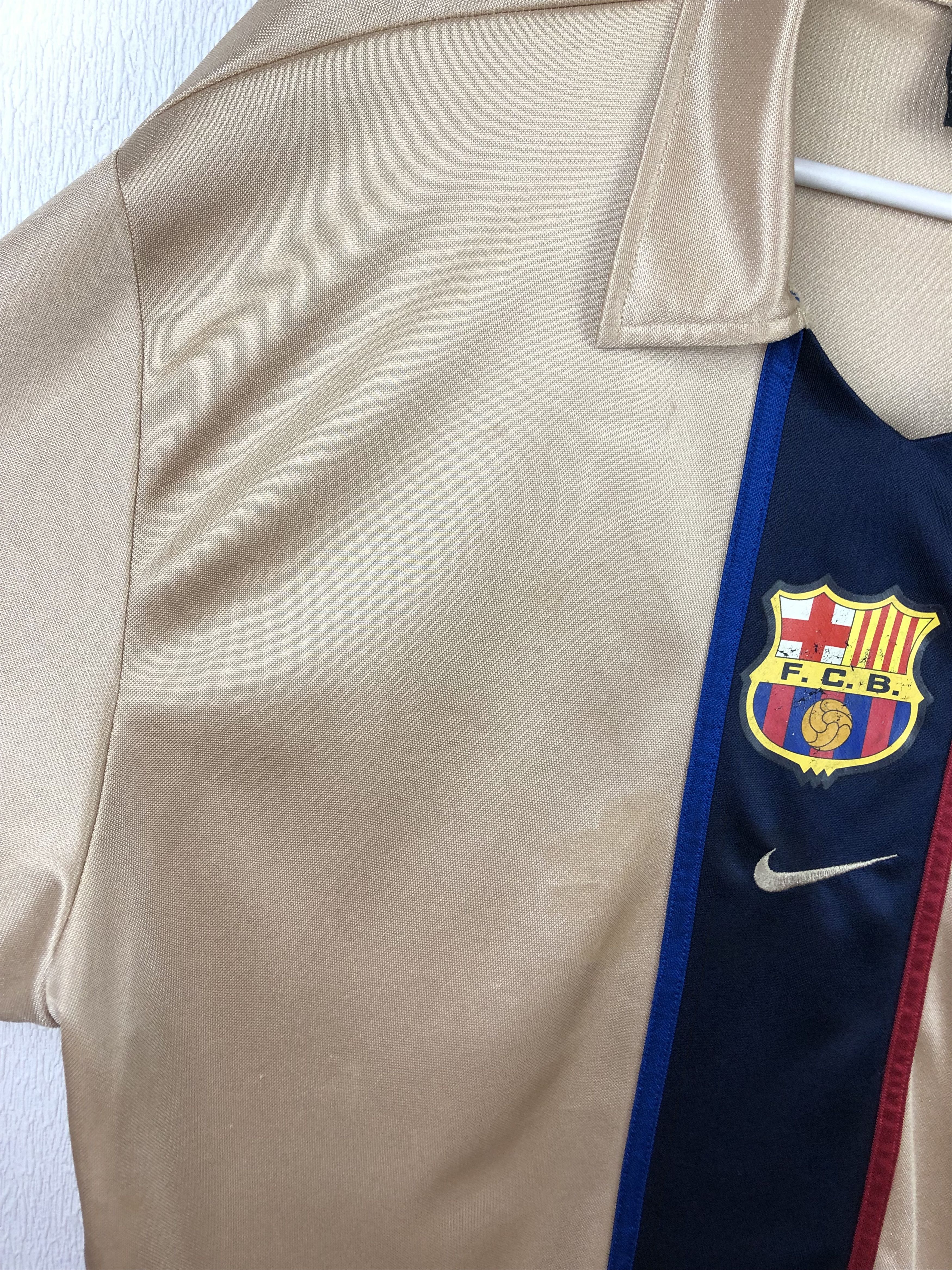 Nike × Vintage Barcelona shirt 2001 Soccer Nike Jersey Mens Camiseta Gold Size US L / EU 52-54 / 3 - 6 Thumbnail