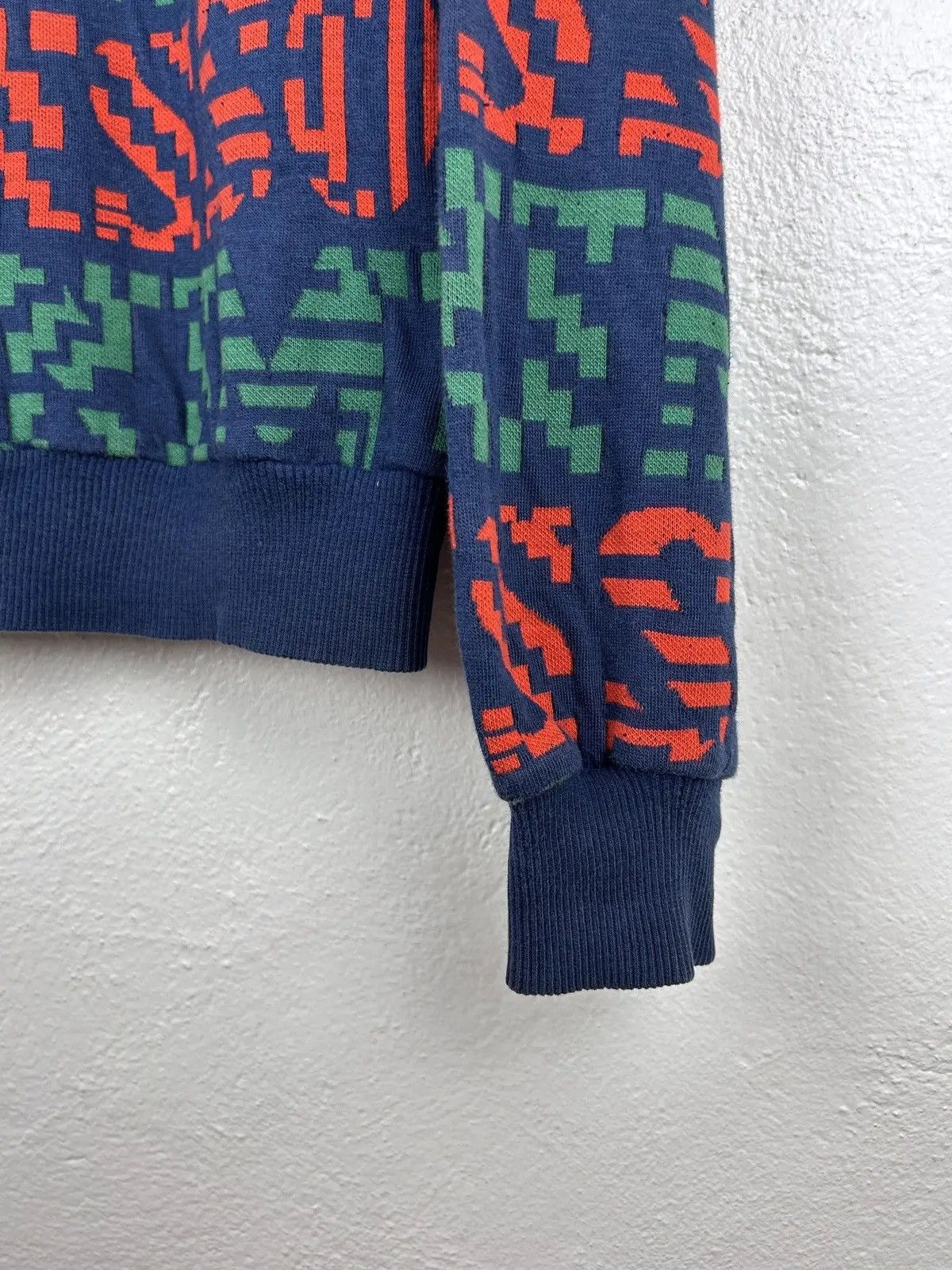 Missoni 90s Vintage Missoni Allover Inscription Collared Sweatshirt Size US L / EU 52-54 / 3 - 4 Thumbnail