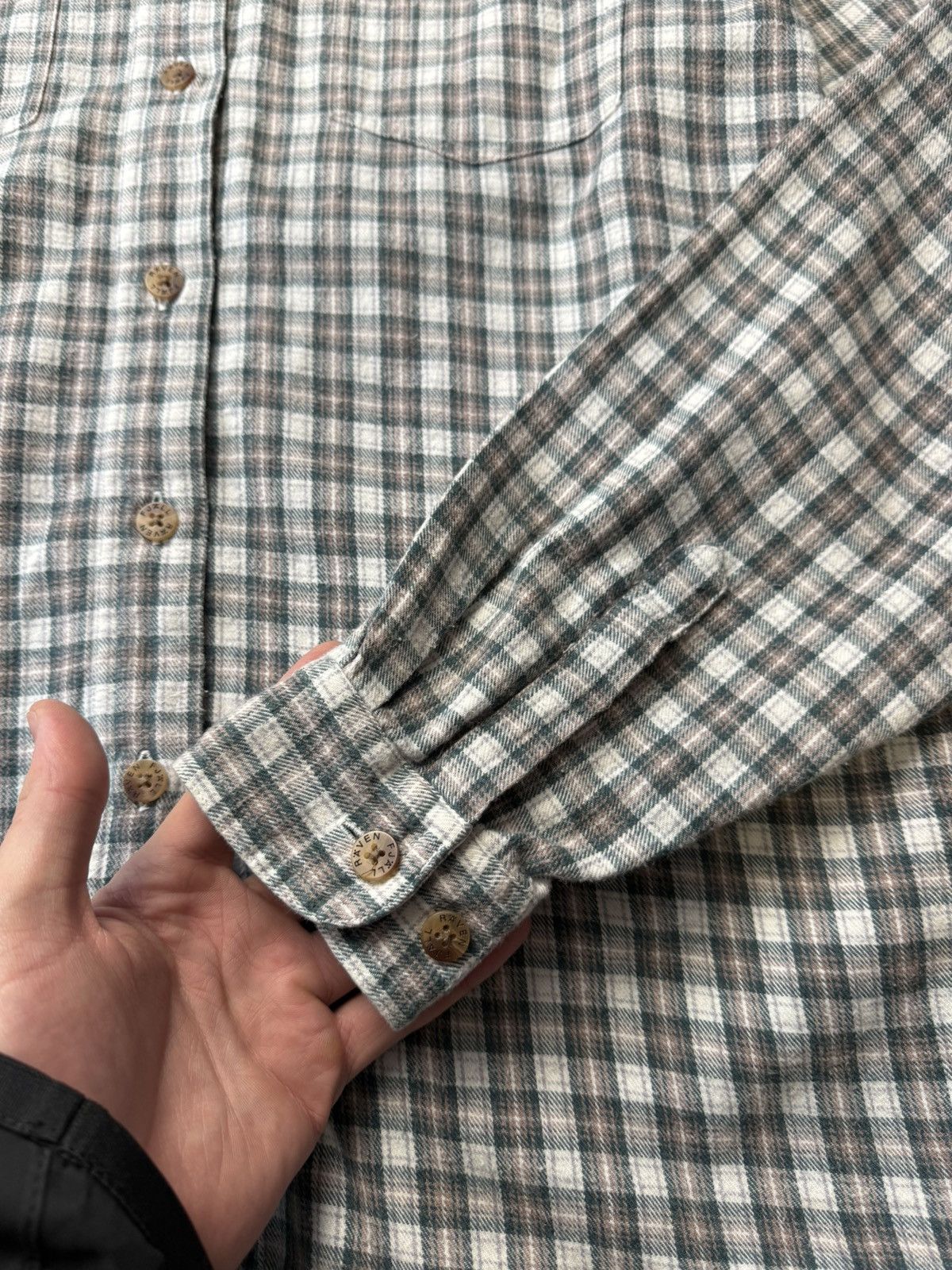 Fjallraven Vintage Fjallraven Ladies Flannel Checkered Shirt USA Size M / US 6-8 / IT 42-44 - 13 Thumbnail