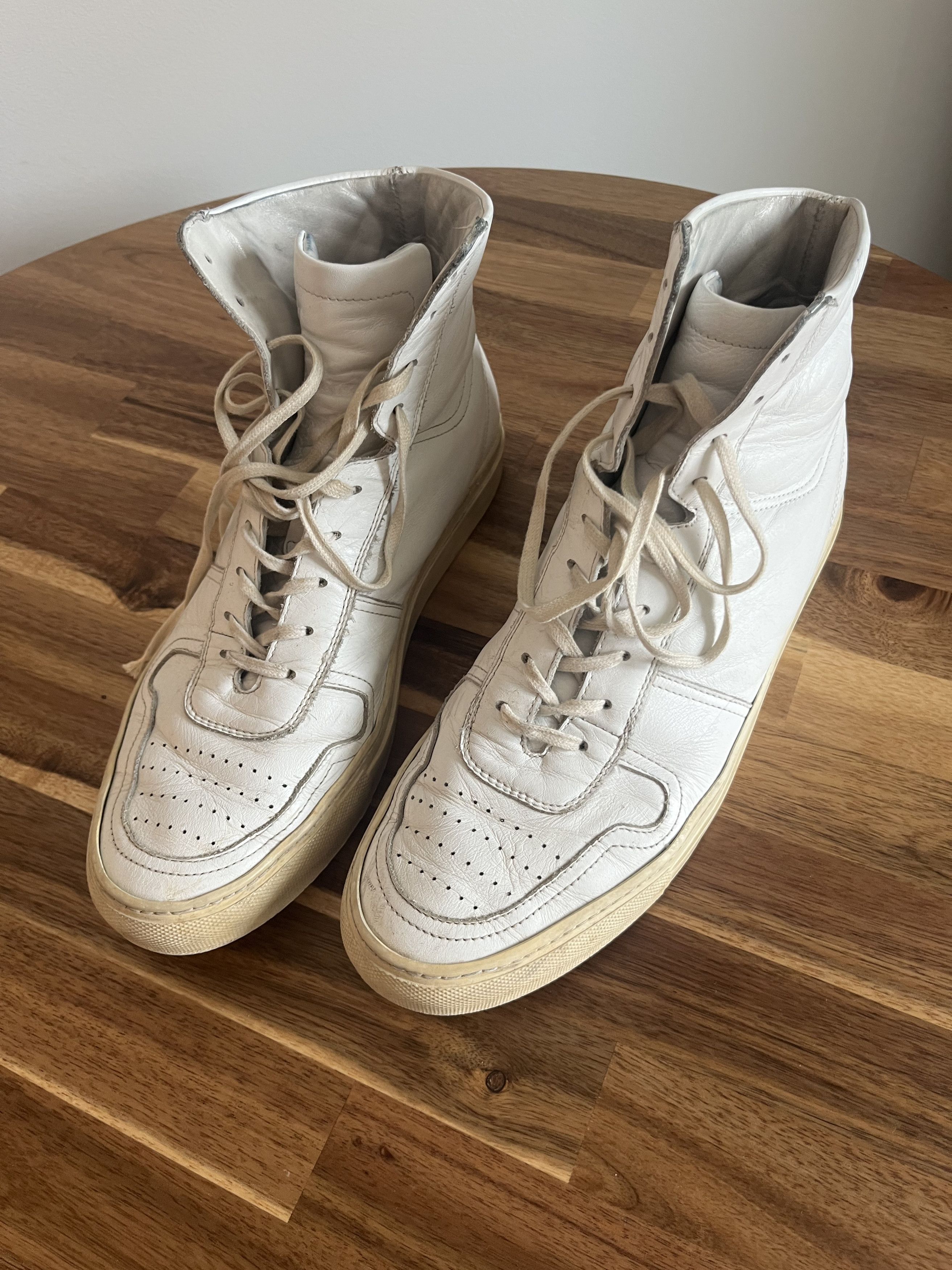 Common Projects Common Projects Bball High Size US 9 / EU 42 - 1 Thumbnail