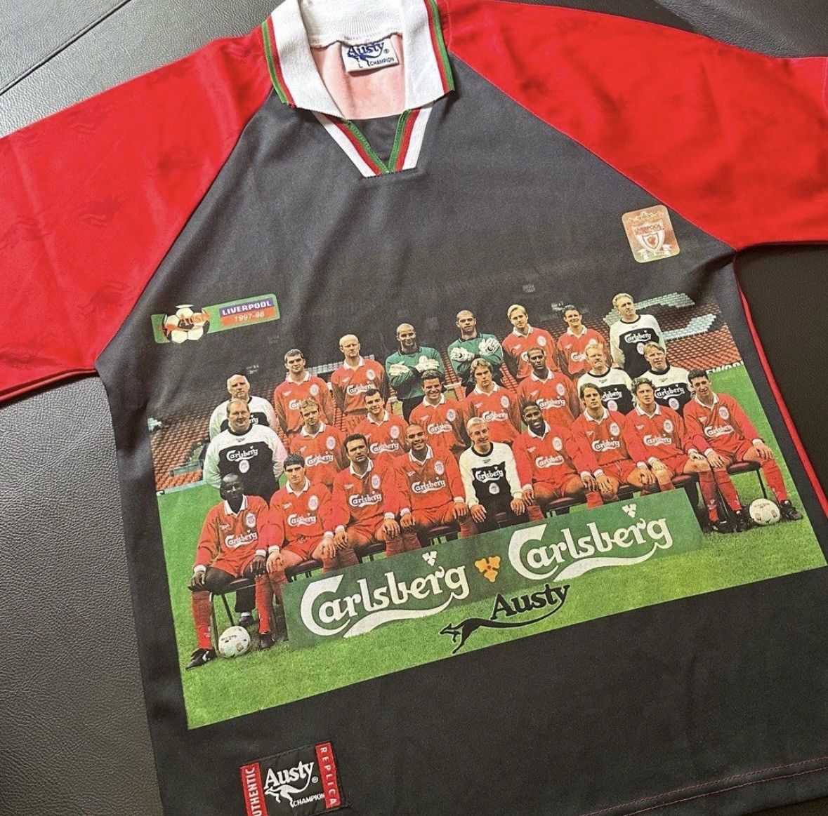 Vintage Vintage 97/98 Liverpool Team Photo Jersey Size US L / EU 52-54 / 3 - 1 Thumbnail