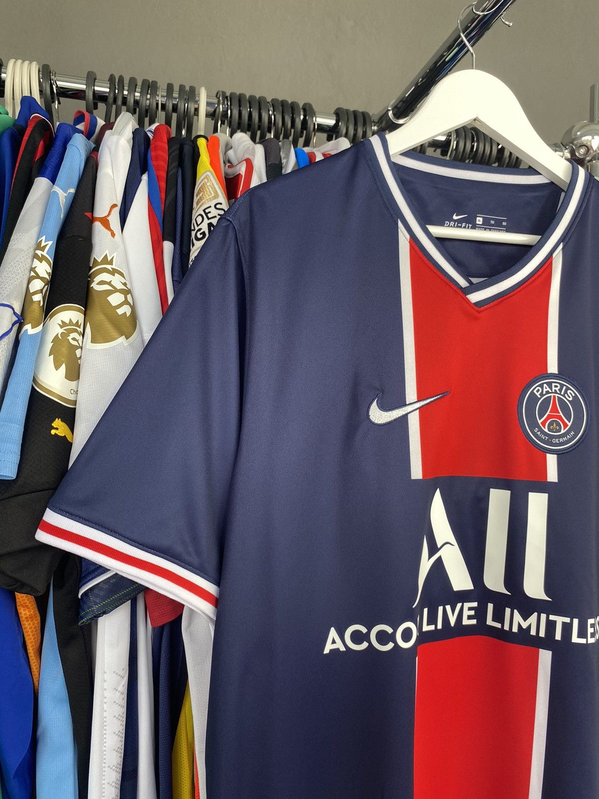 Nike 2020/21 NIKE PSG #7 MBAPPE HOME SOCCER FOOTBALL JERSEY SHIRT Size US XL / EU 56 / 4 - 3 Thumbnail