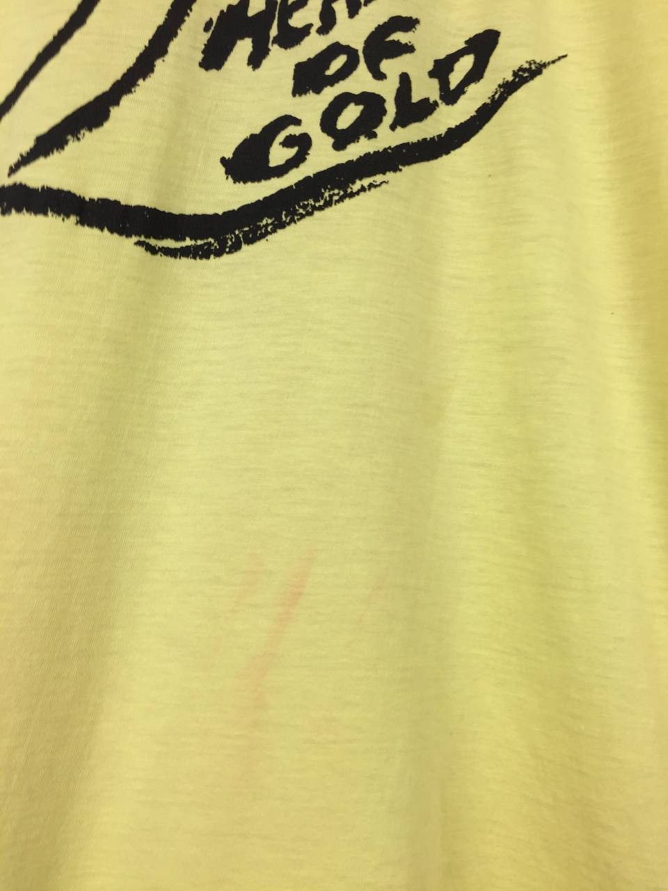Vintage Vtg Hearts Of Gold Single Stitch Paper Thin Tee Size US S / EU 44-46 / 1 - 4 Thumbnail