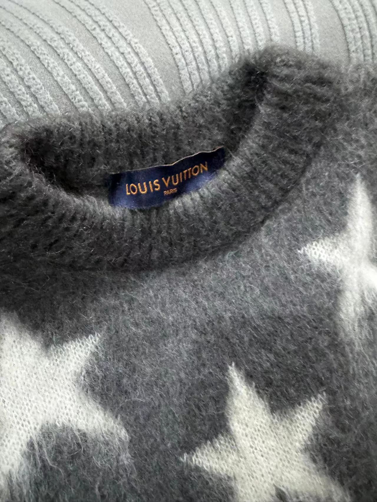 Louis Vuitton LV Mohair Sweater S Size S / US 4 / IT 40 - 2 Thumbnail