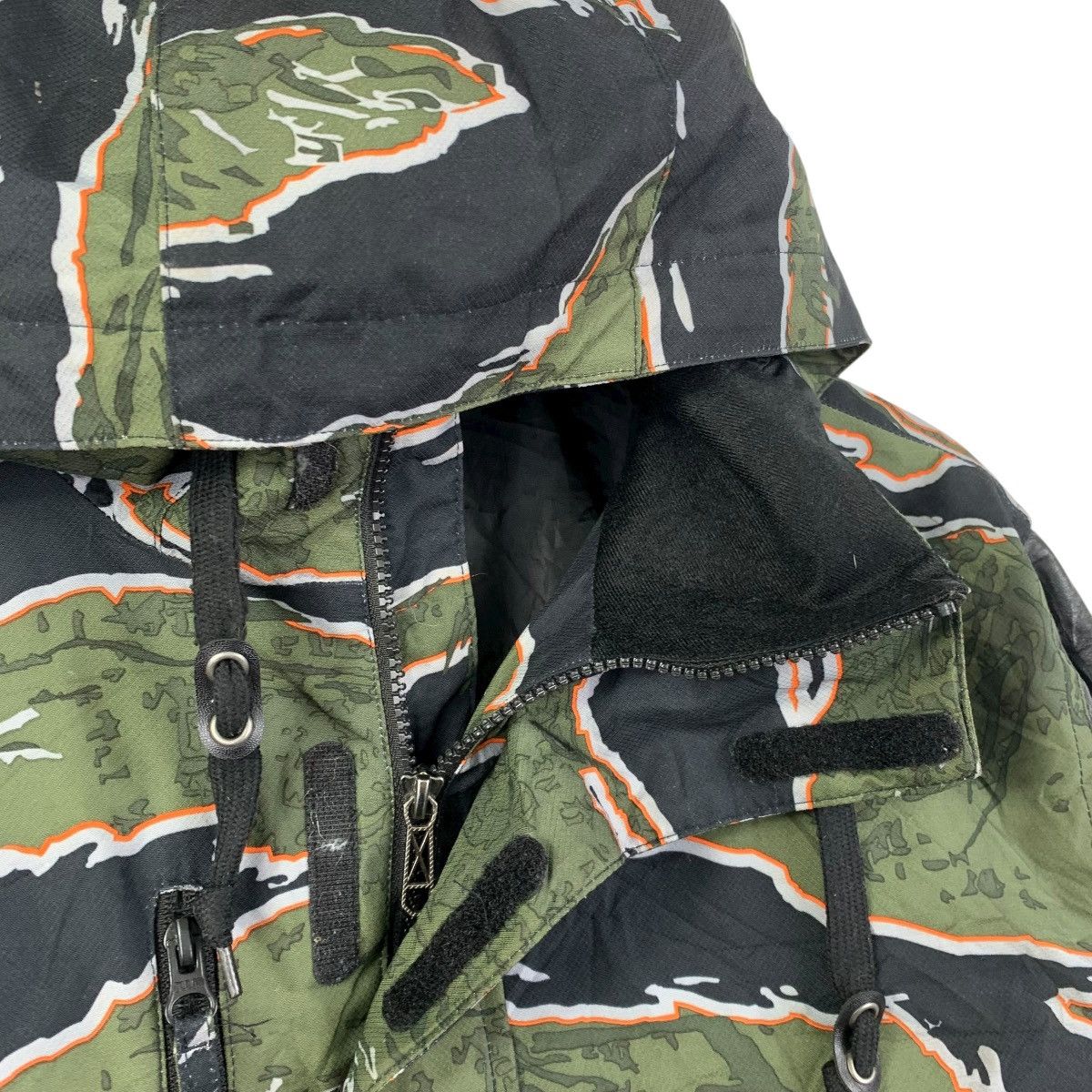 Empyre EMPYRE Technical Outerwear Camo Tiger Stripe Hooded Jacket Size US M / EU 48-50 / 2 - 5 Thumbnail