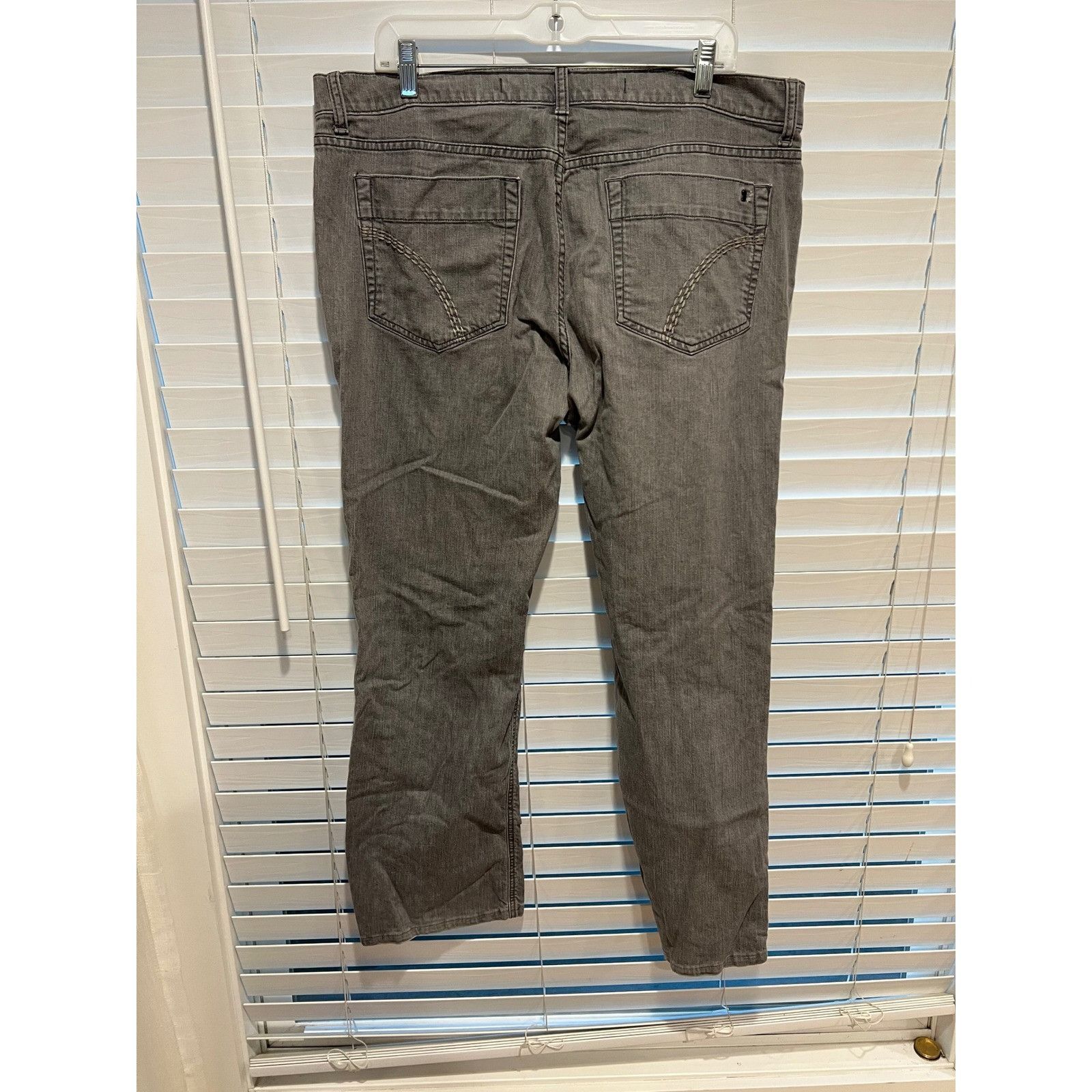 Joe's JOE'S Jeans Men's Rebel Fit Gray Wash Denim Pants Casual 38x Size US 38 / EU 54 - 4 Thumbnail