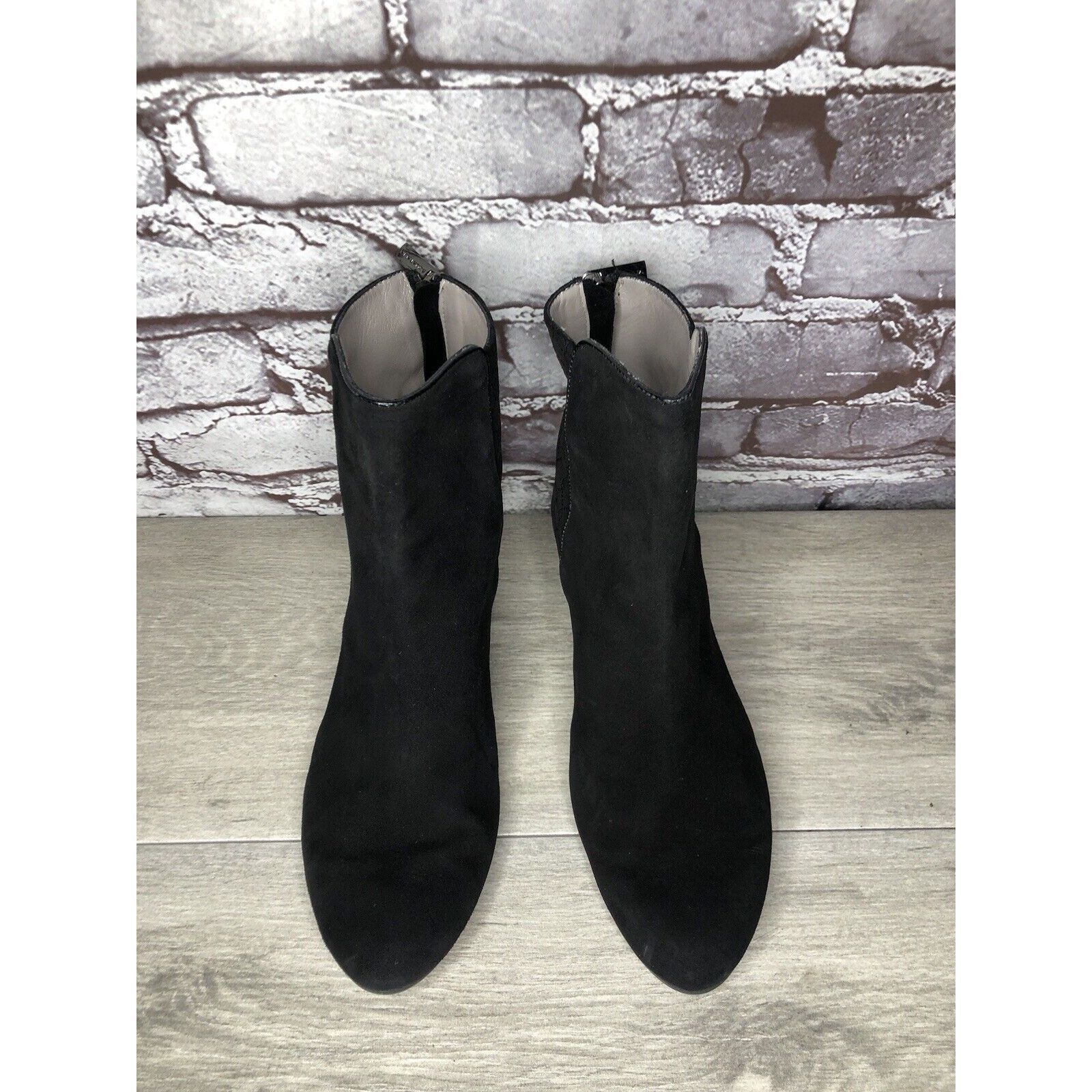 Aquatalia Aquatalia Black Suede Leather Wedge Back Zipper Booties Wome Size US 8 / IT 38 - 13 Thumbnail