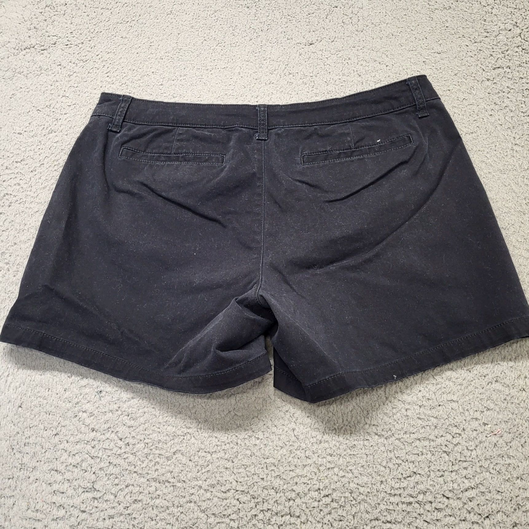Vintage a.n.a A New Approach Shorts Women's Size 16 Mid-Rise Black 5"Inseam Bermuda Preppy Casual Womens Regular Size 38" / US 16 / IT 52 - 3 Thumbnail