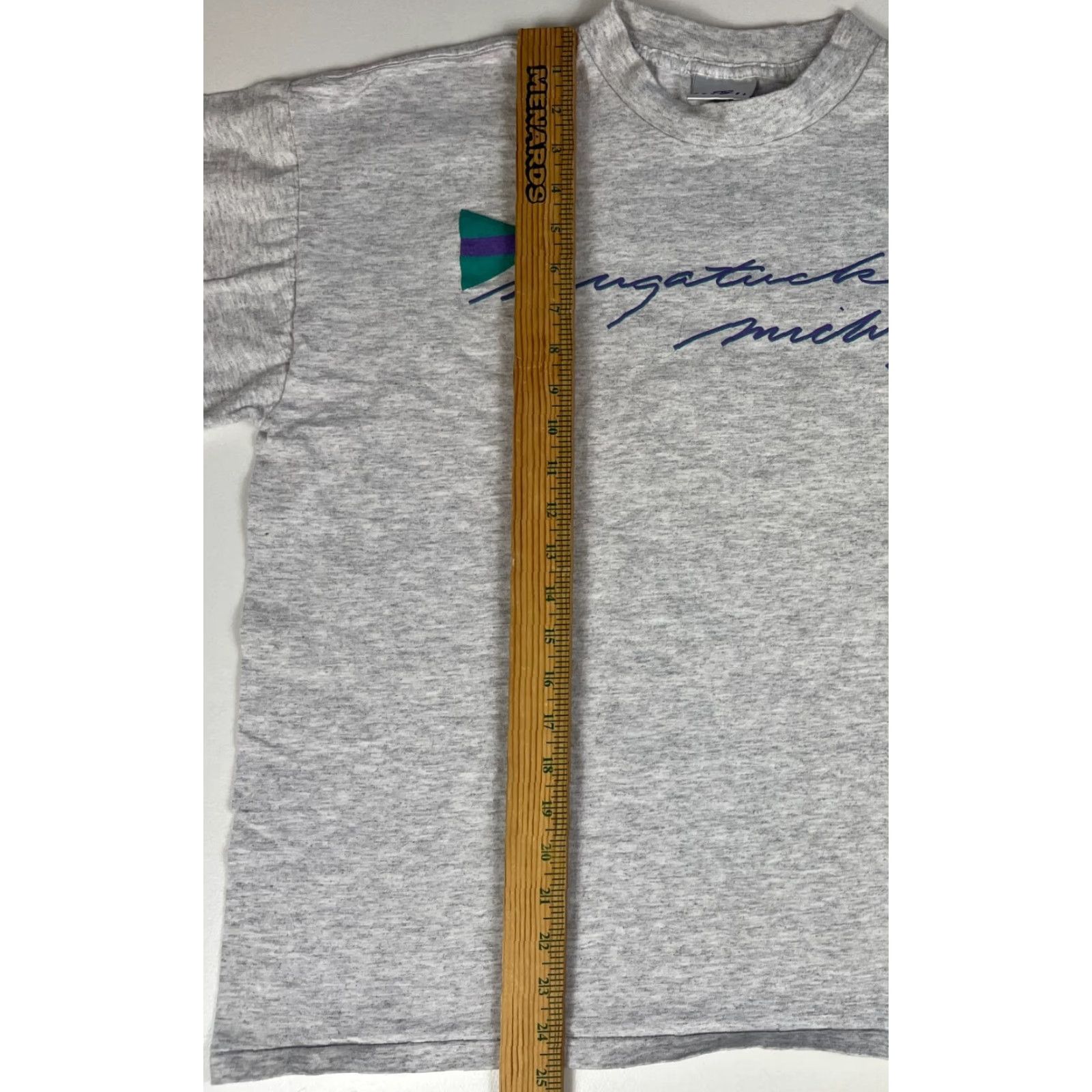 Vintage VINTAGE Beezil Saugatuck Michigan T-Shirt Men XL Gray 90s Made in USA Crew Neck Short Sleeve Cotton Graphic Print Mulit-90s? Size US XL / EU 56 / 4 - 7 Thumbnail