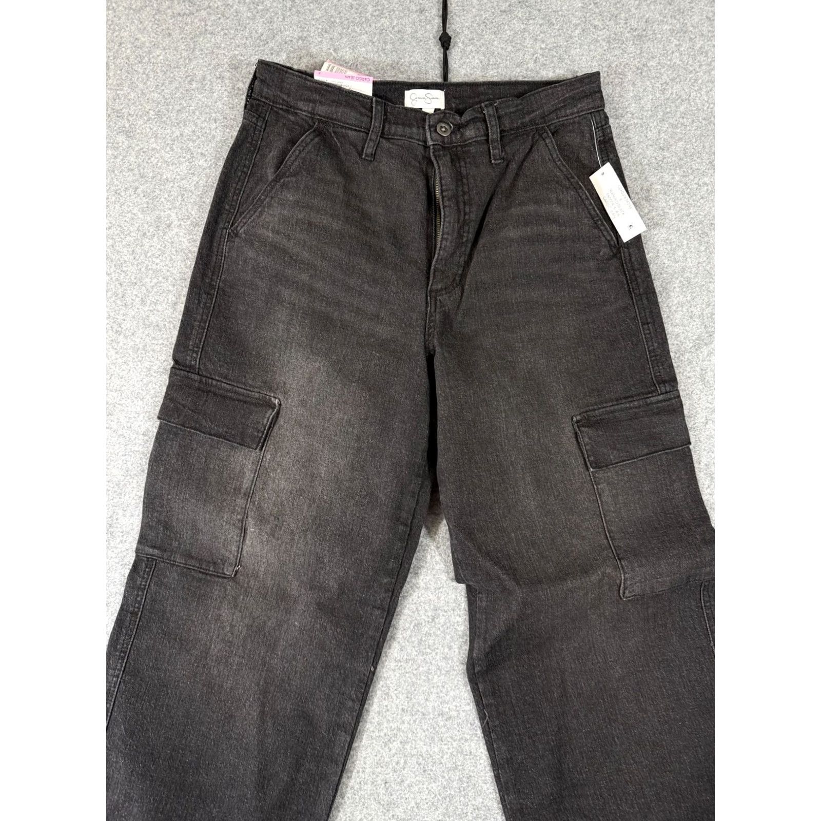 Jessica Simpson Jessica Simpson Cargo Jeans Womens 6 Washed Black Denim High Rise Wide Leg NWT Denim Jeans Womens 6 Black Wide-Leg City Outdoor 90s? Size 28" / US 6 / IT 42 - 2 Thumbnail