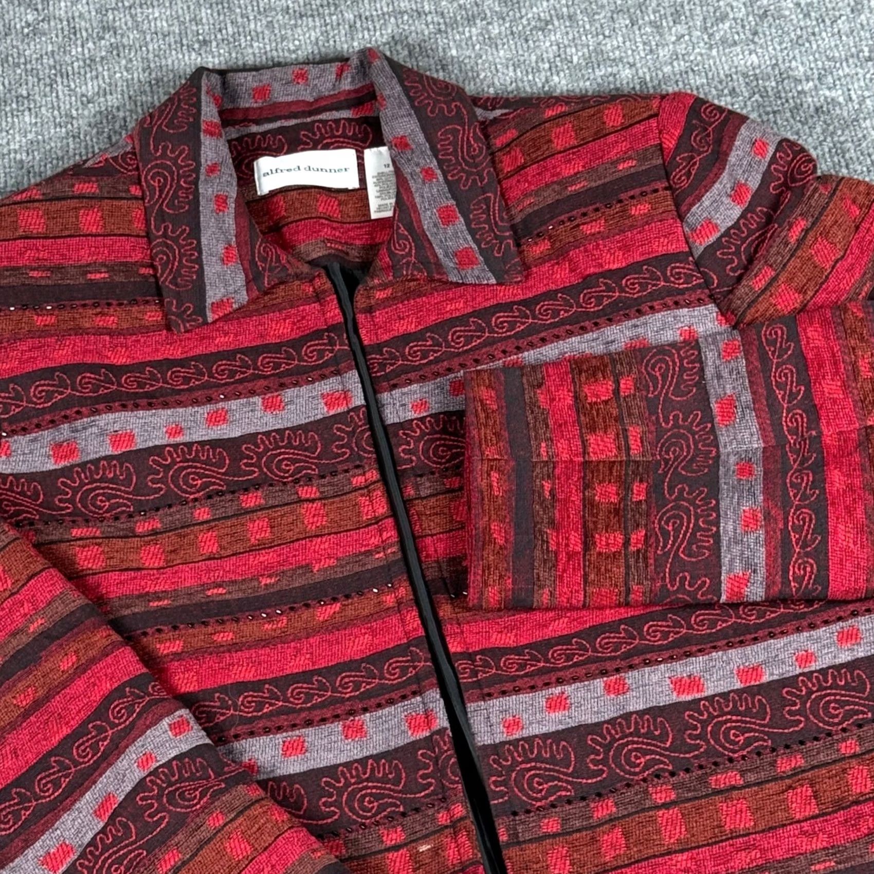 Vintage VINTAGE Alfred Dunner Women Jacket Geometric Beaded Open Front Fall Spring Casual Workwear Womens (12) Red Size XL / US 12-14 / IT 48-50 - 2 Thumbnail