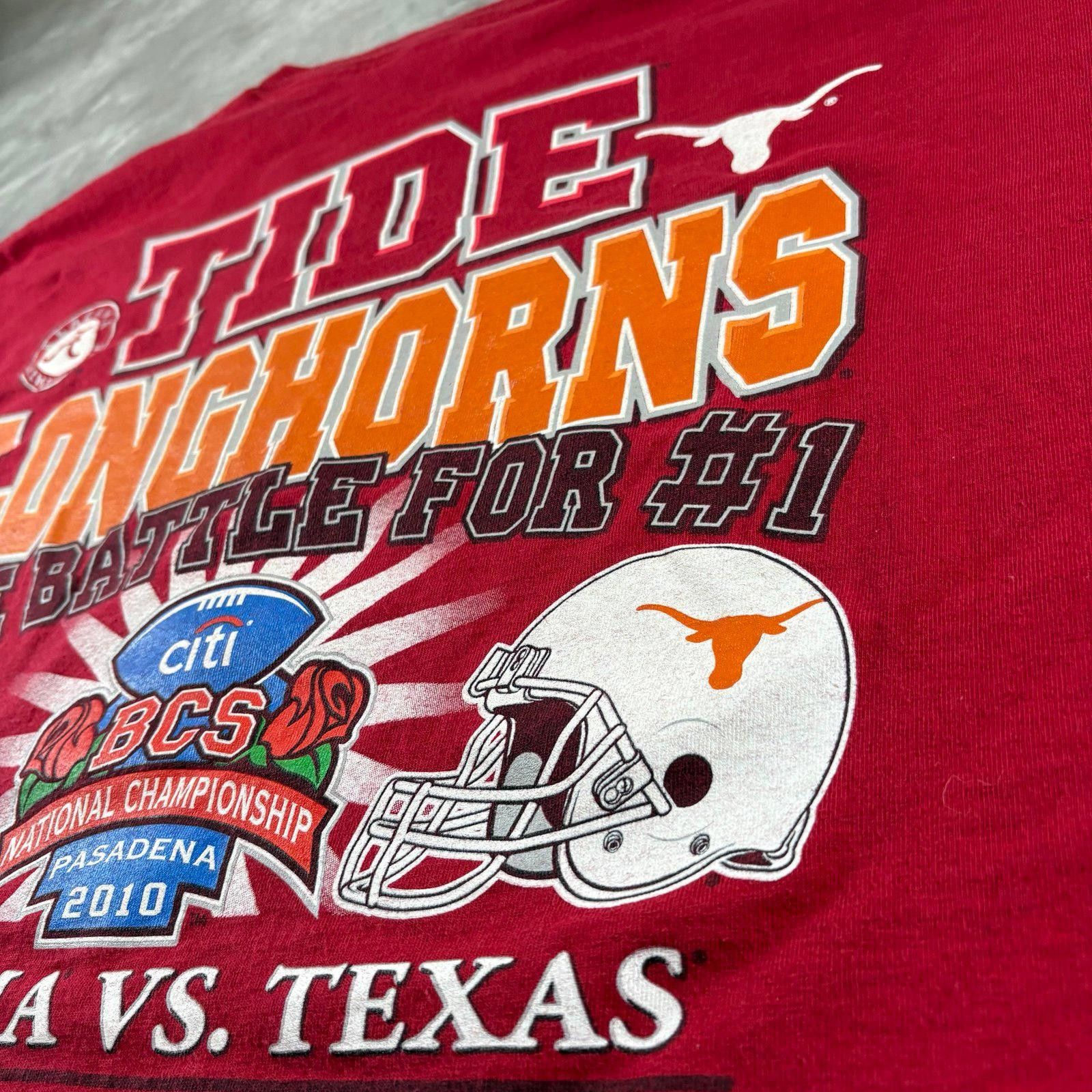Fruit Of The Loom Vintage Bama vs Texas football t shirt Size US XL / EU 56 / 4 - 6 Thumbnail