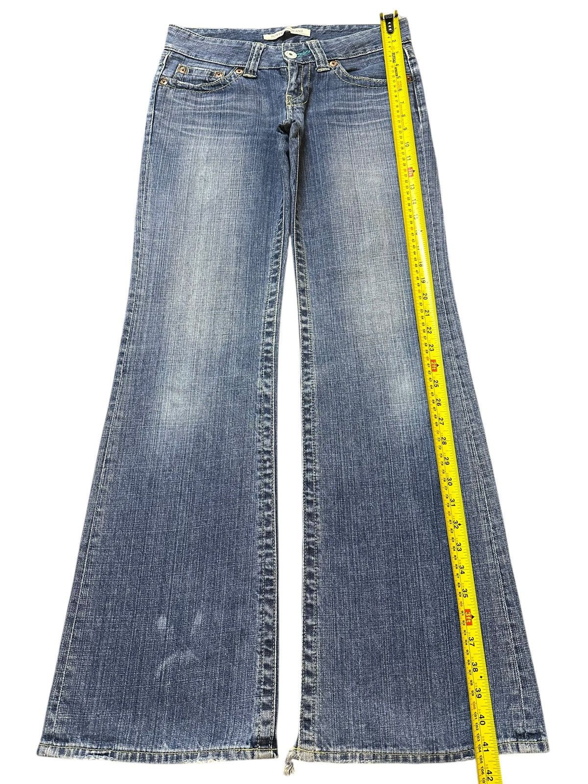 Uniqlo Vintage Japanese Uniqlo Blue Stone Wash Bootcut Wide Leg Size US 31 - 12 Thumbnail