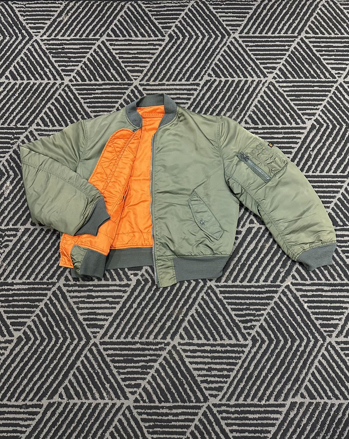 Alpha Industries Vintage ALPHA INDUSTRIES Reversible Bomber Jacket Size US L / EU 52-54 / 3 - 1 Thumbnail
