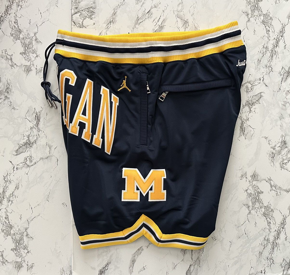 Just Don Air Jordan Just Don Michigan Wolverines PE Shorts RARE Size US 32 / EU 48 - 3 Thumbnail