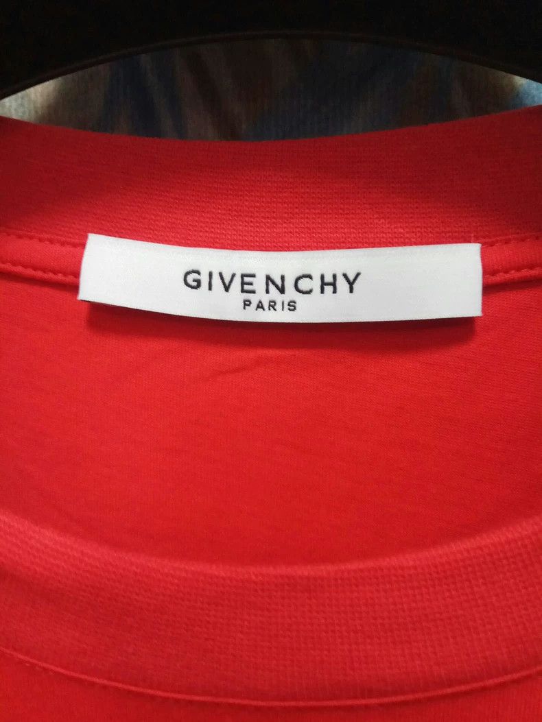 Givenchy Givenchy Summer Damaged Letter Logo XL Size Size US XL / EU 56 / 4 - 4 Thumbnail