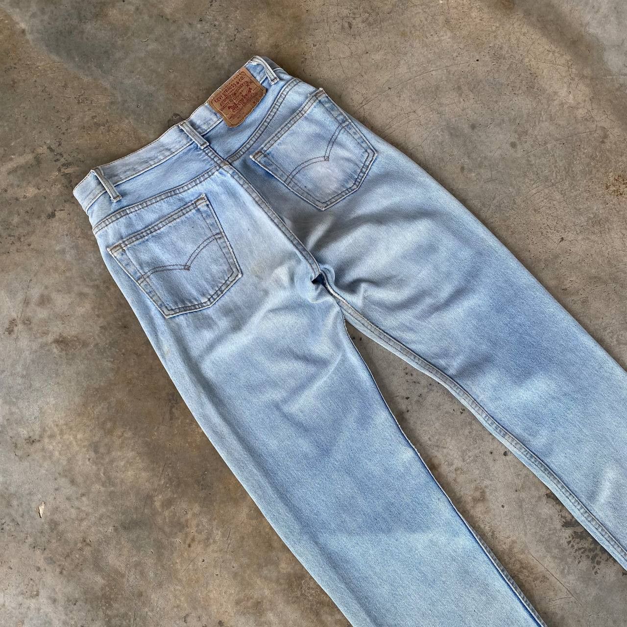 Levi's Vintage Clothing Vintage 90s Levi's 501 Distressed Dirty Wash Faded Grunge Size US 29 - 13 Thumbnail