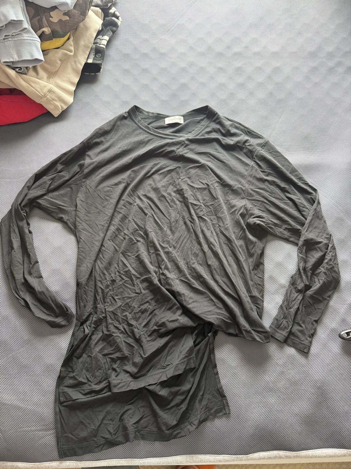 Yohji Yamamoto Yohji Yamamoto Pour Homme Long Sleeve Drape Shirt Size US L / EU 52-54 / 3 - 2 Thumbnail