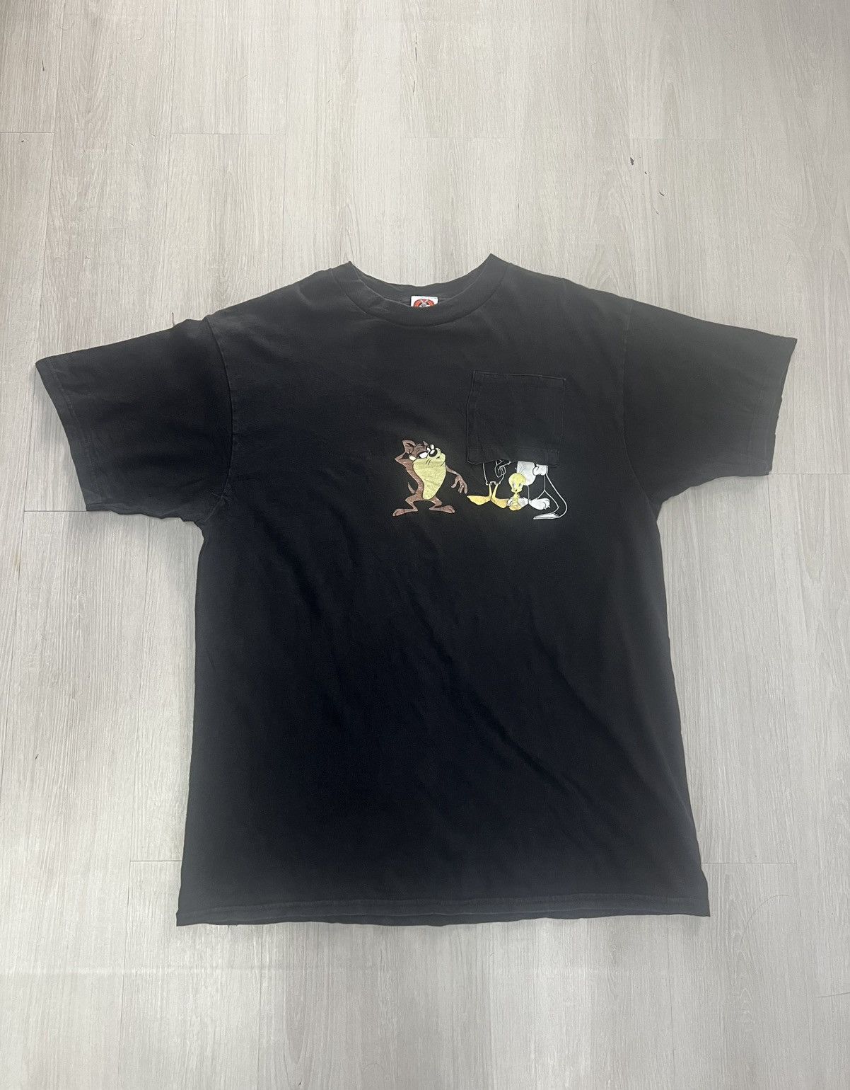 Cartoon Network Vintage 1997 Looney Tunes Upside-Down Pocket Size US XL / EU 56 / 4 - 1 Thumbnail